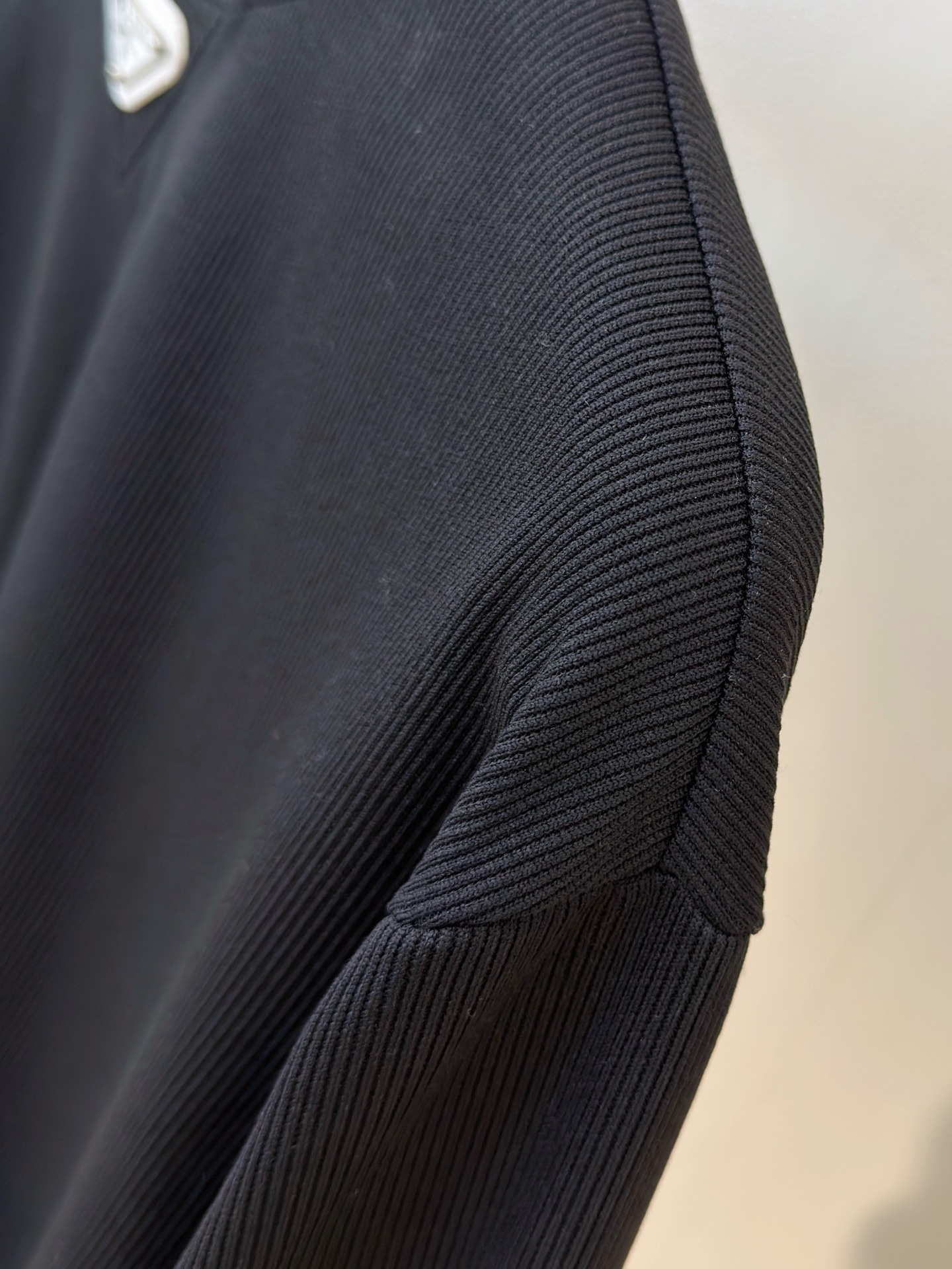 Prada Basic Clothing Wool M-l-xl