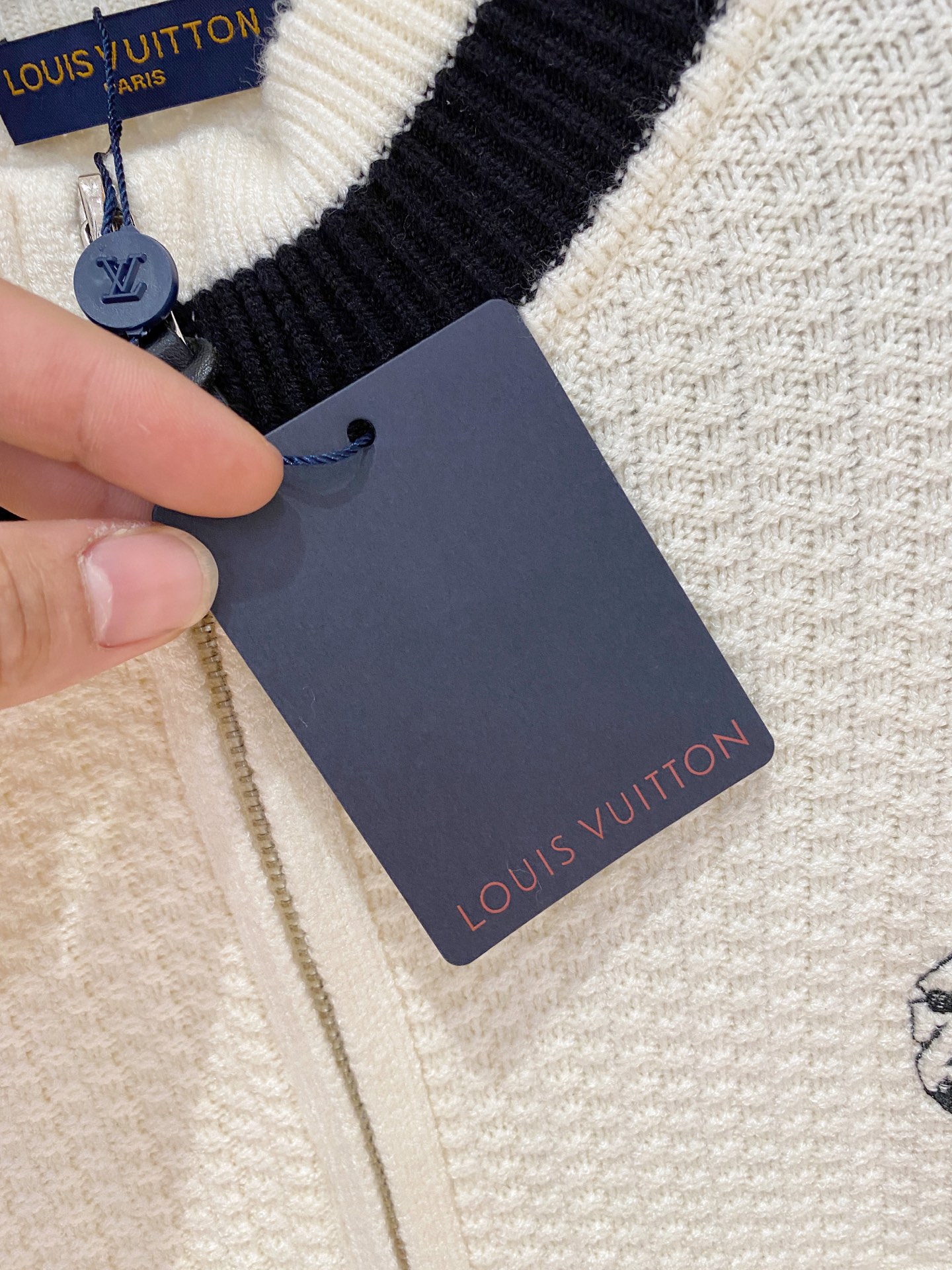 Louis Vuitton Basic Clothing Wool M-l-xl