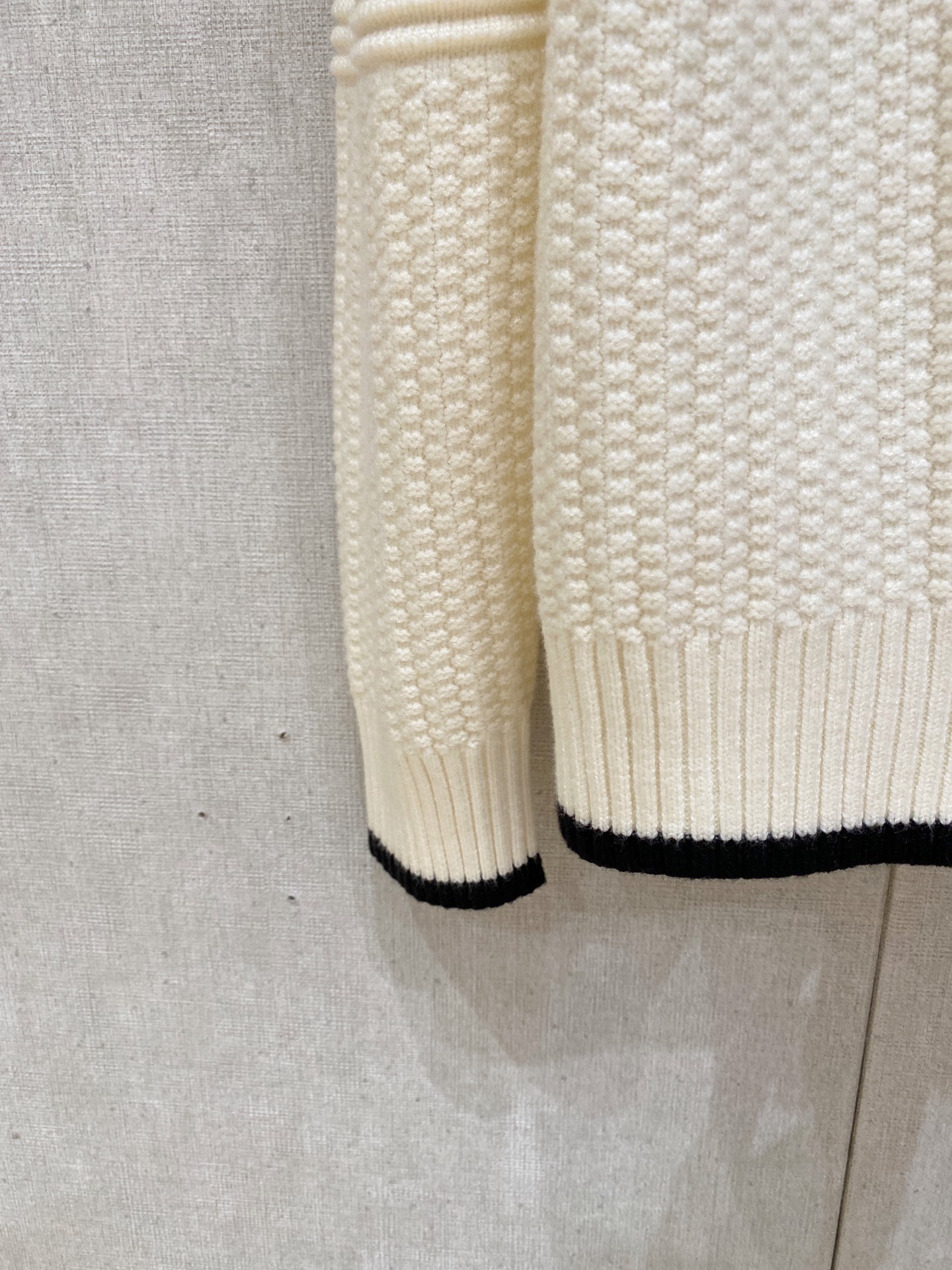 Louis Vuitton Basic Clothing Wool M-l-xl