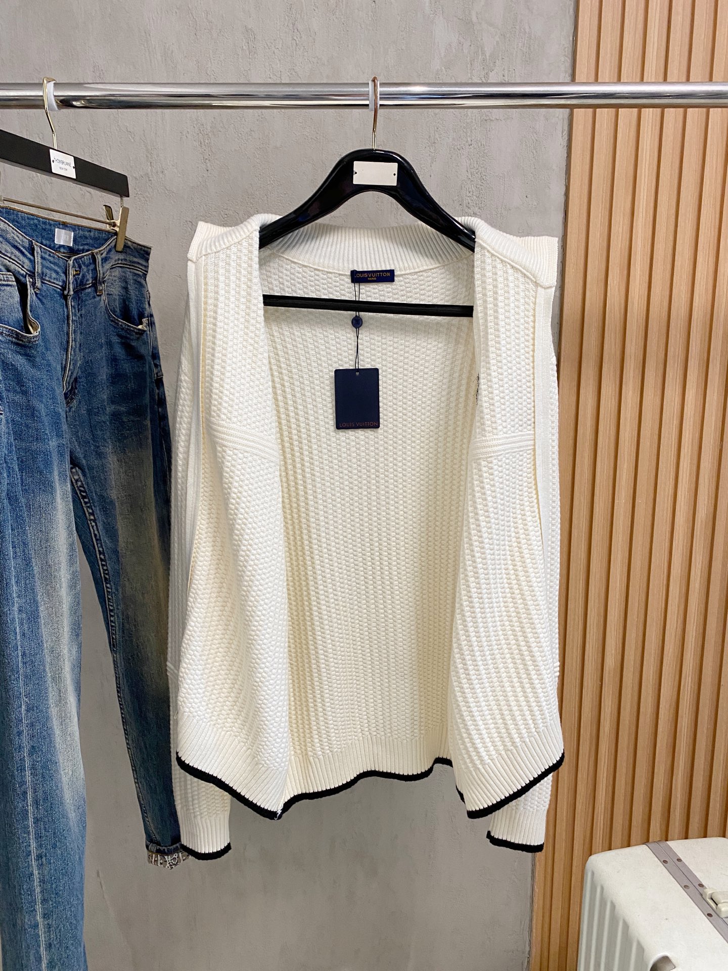 Louis Vuitton Basic Clothing Wool M-l-xl