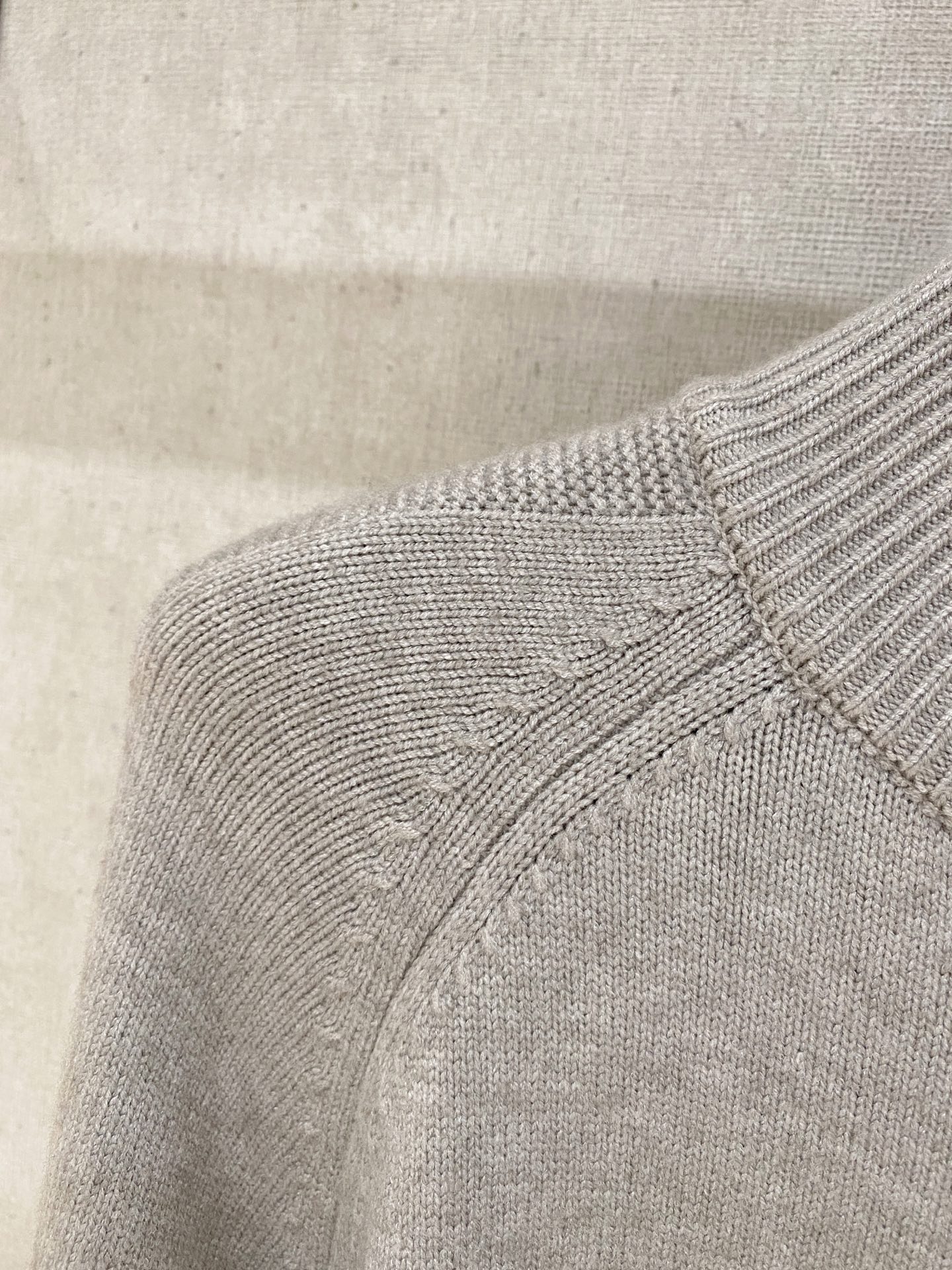 Prada Basic Clothing Wool M-l-xl