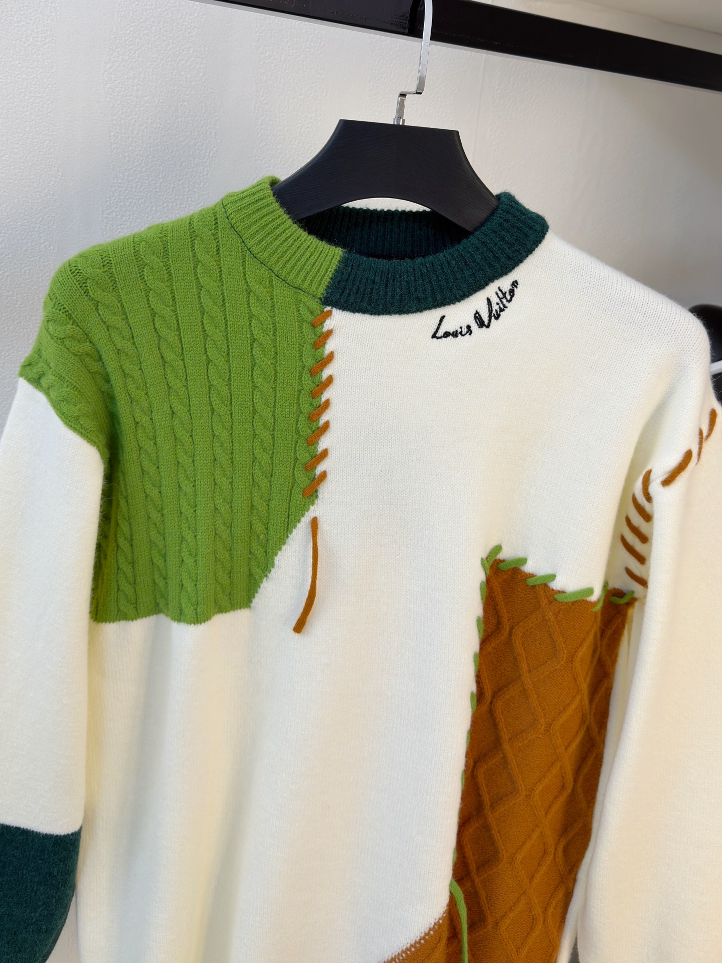 Louis Vuitton Basic Clothing Wool M-l-xl
