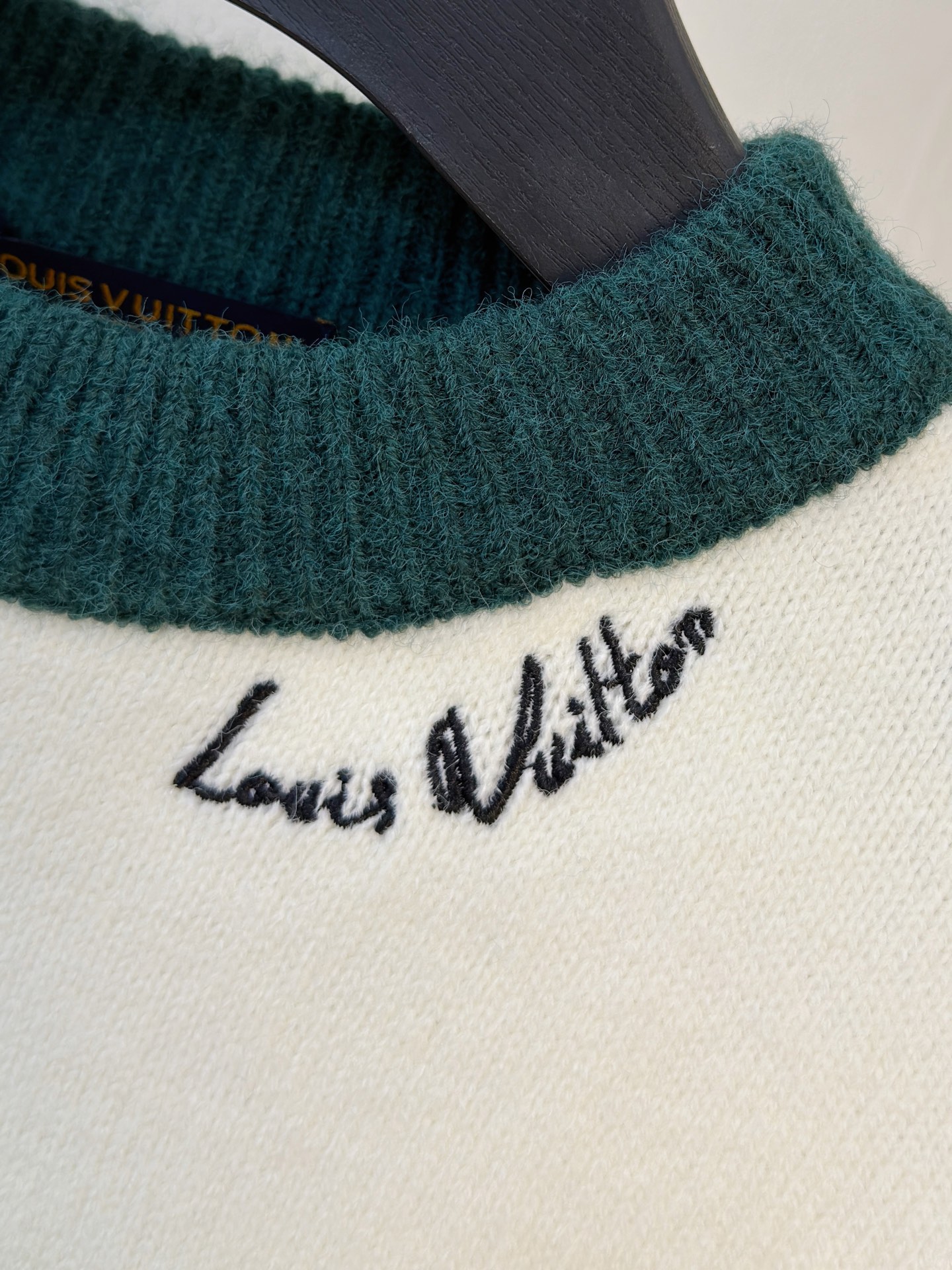 Louis Vuitton Basic Clothing Wool M-l-xl