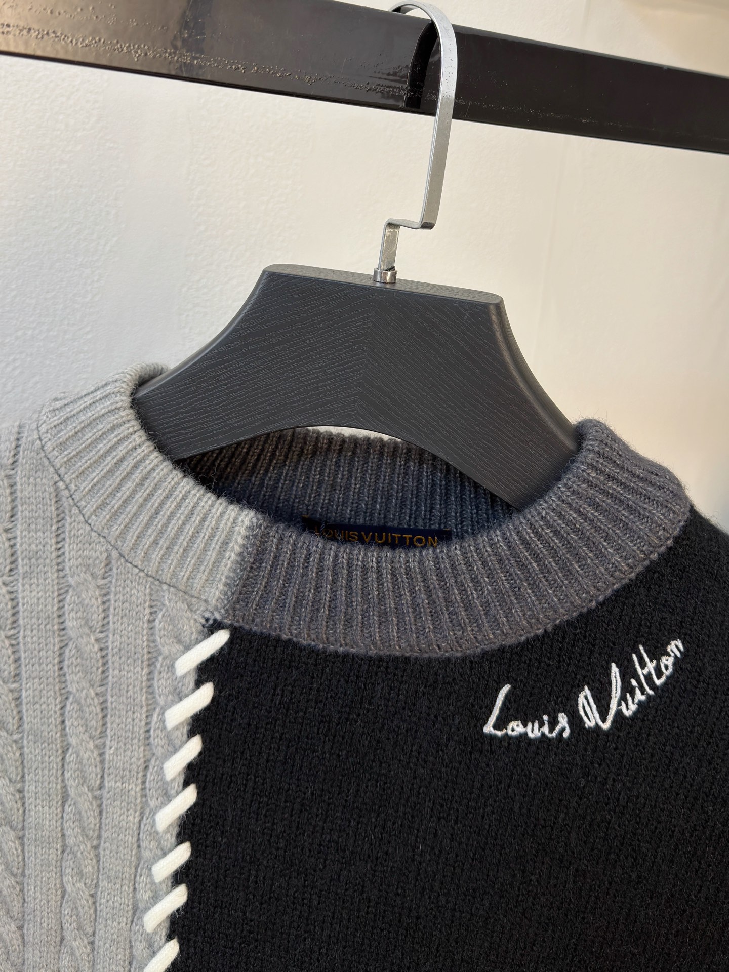 Louis Vuitton Basic Clothing Wool M-l-xl