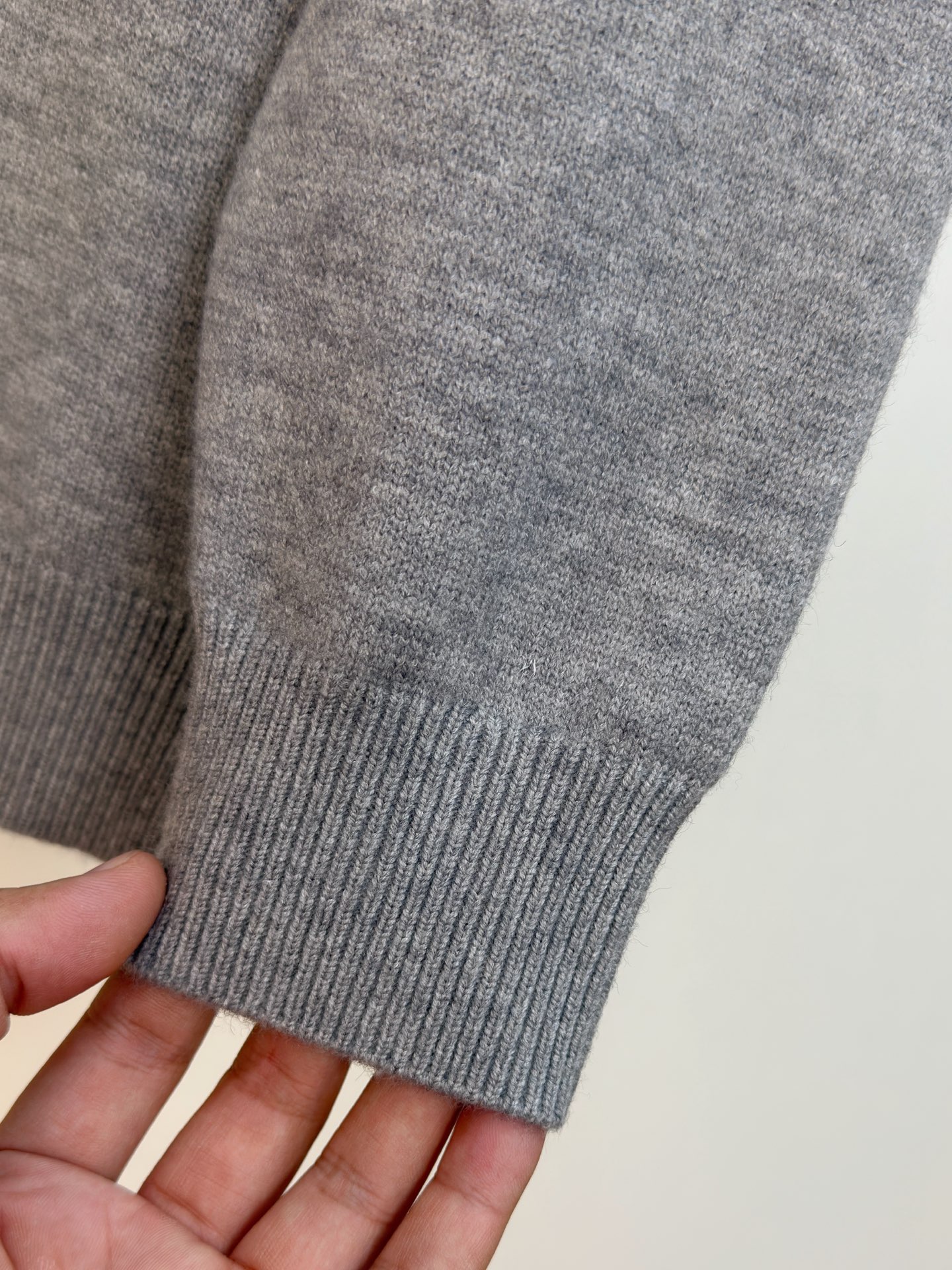 Prada Basic Clothing Wool M-l-xl