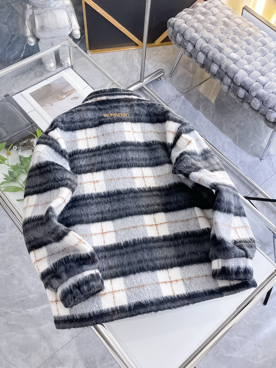 Burberry Basic Clothing Knitted M-xl-175130