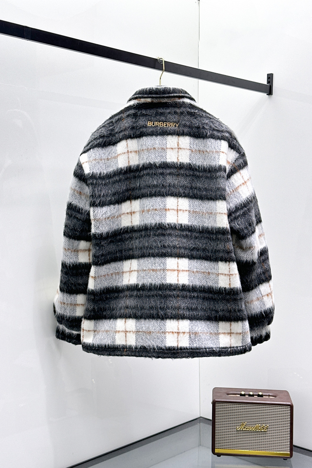 Burberry Basic Clothing Knitted M-xl-175130