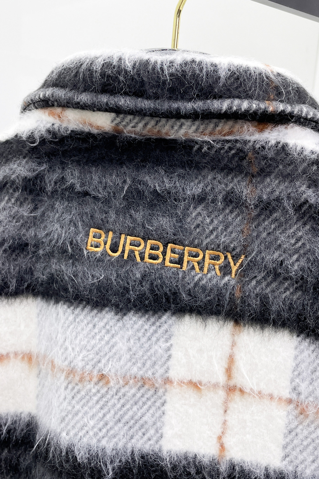 Burberry Basic Clothing Knitted M-xl-175130