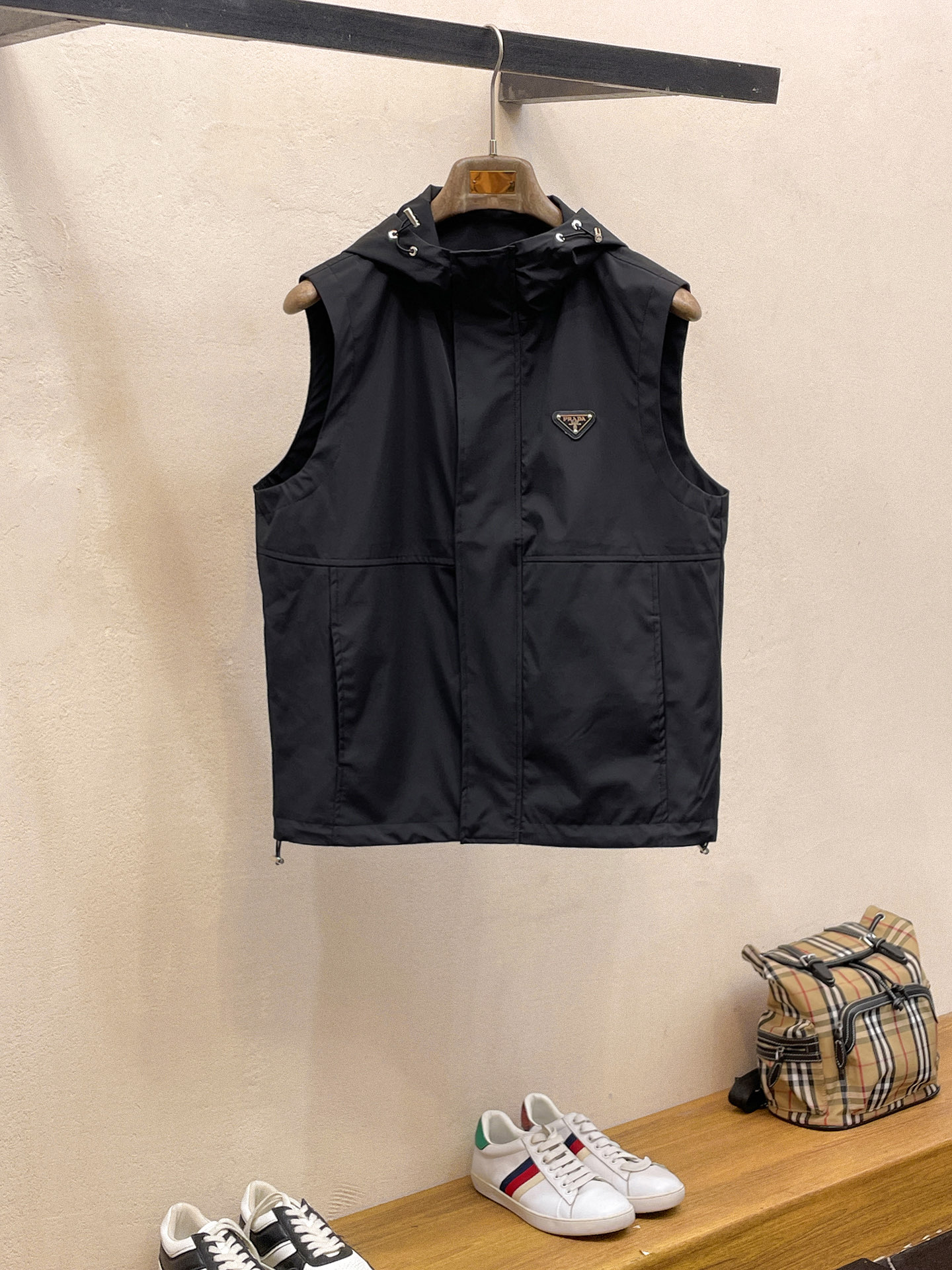 Prada Vest M-xl