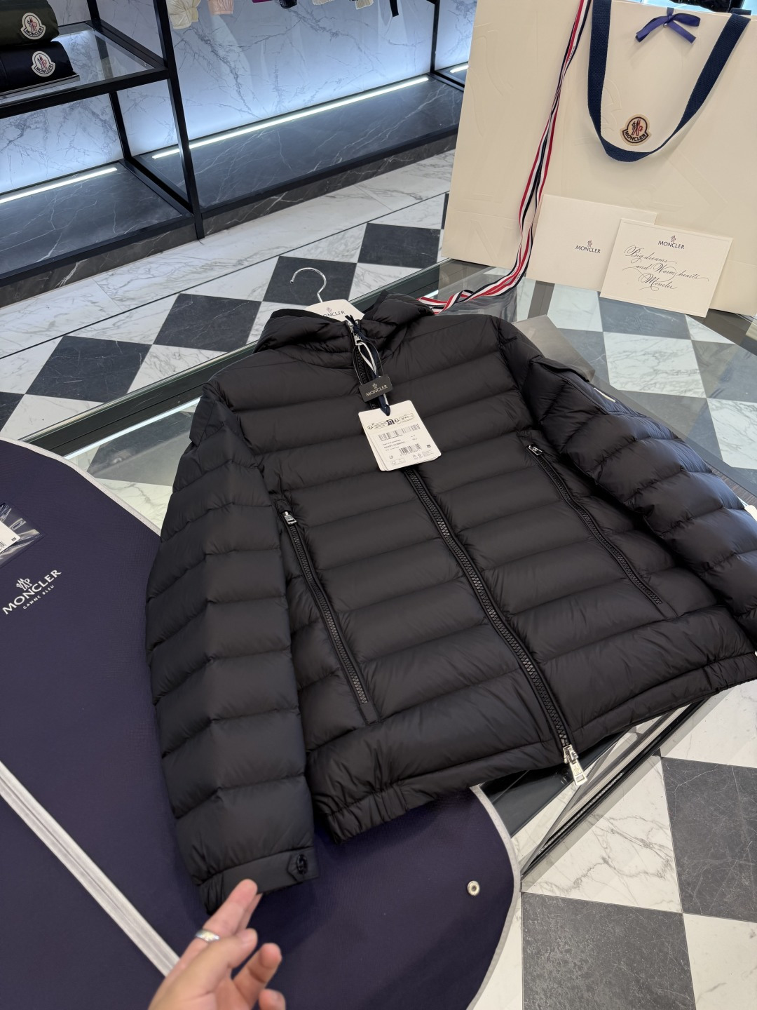 Moncler Male Down Jacket Hooded M-l