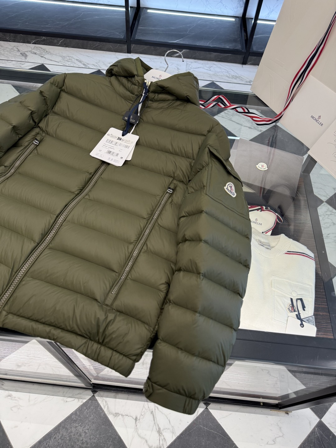 Moncler Male Down Jacket Hooded M-l