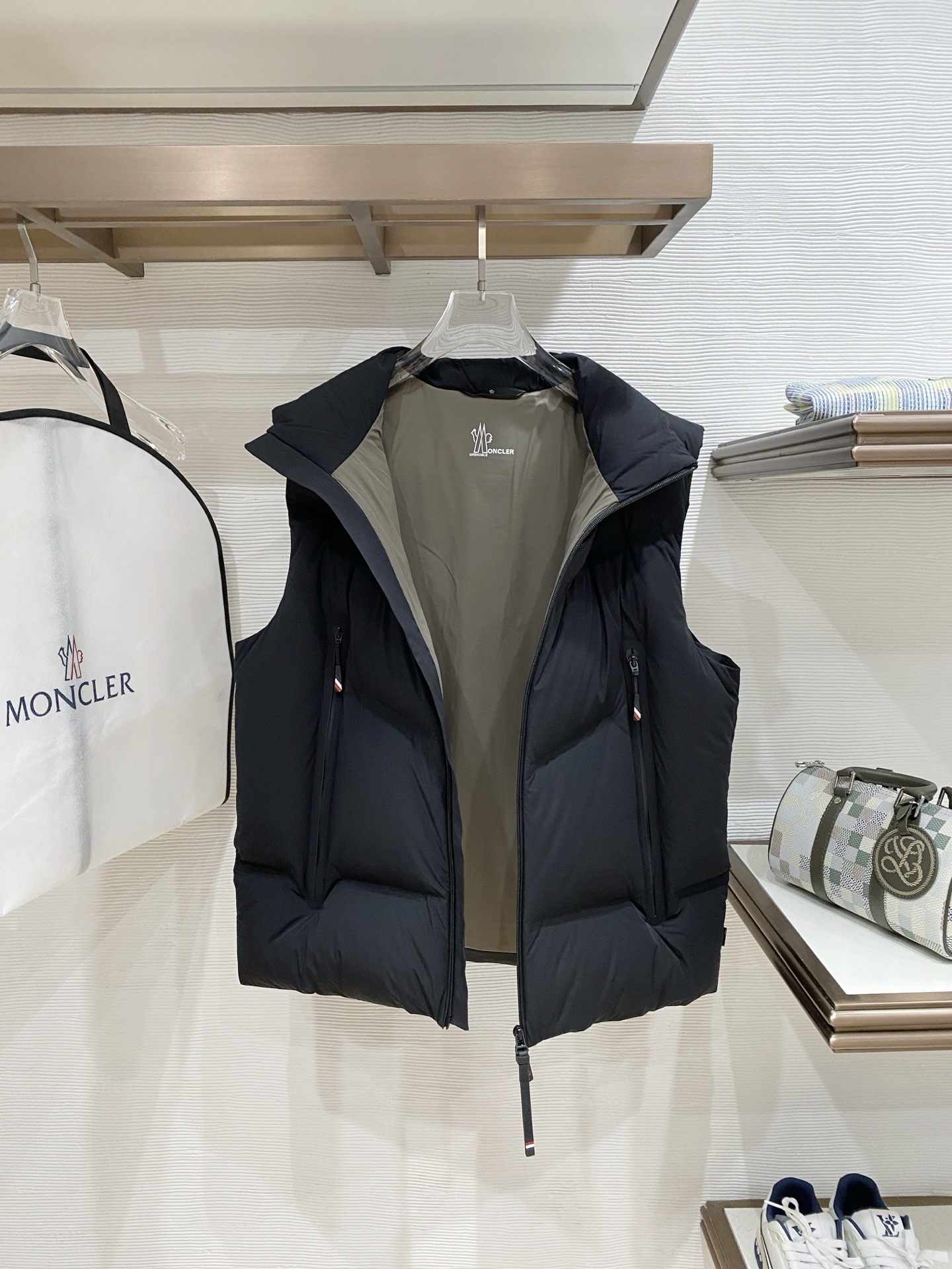 Moncler Down Vest White Duck Down M-l