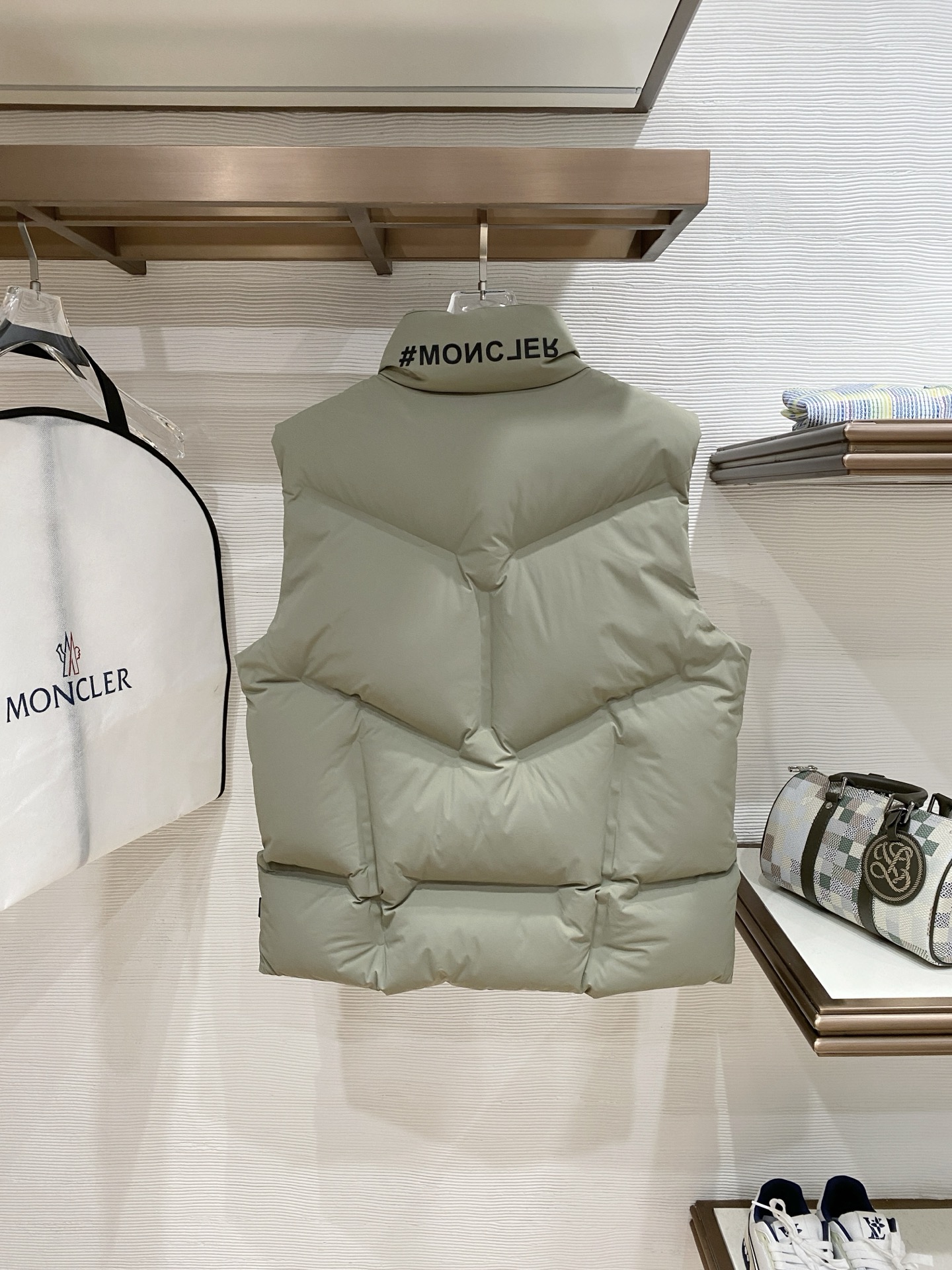 Moncler Down Vest White Duck Down M-l