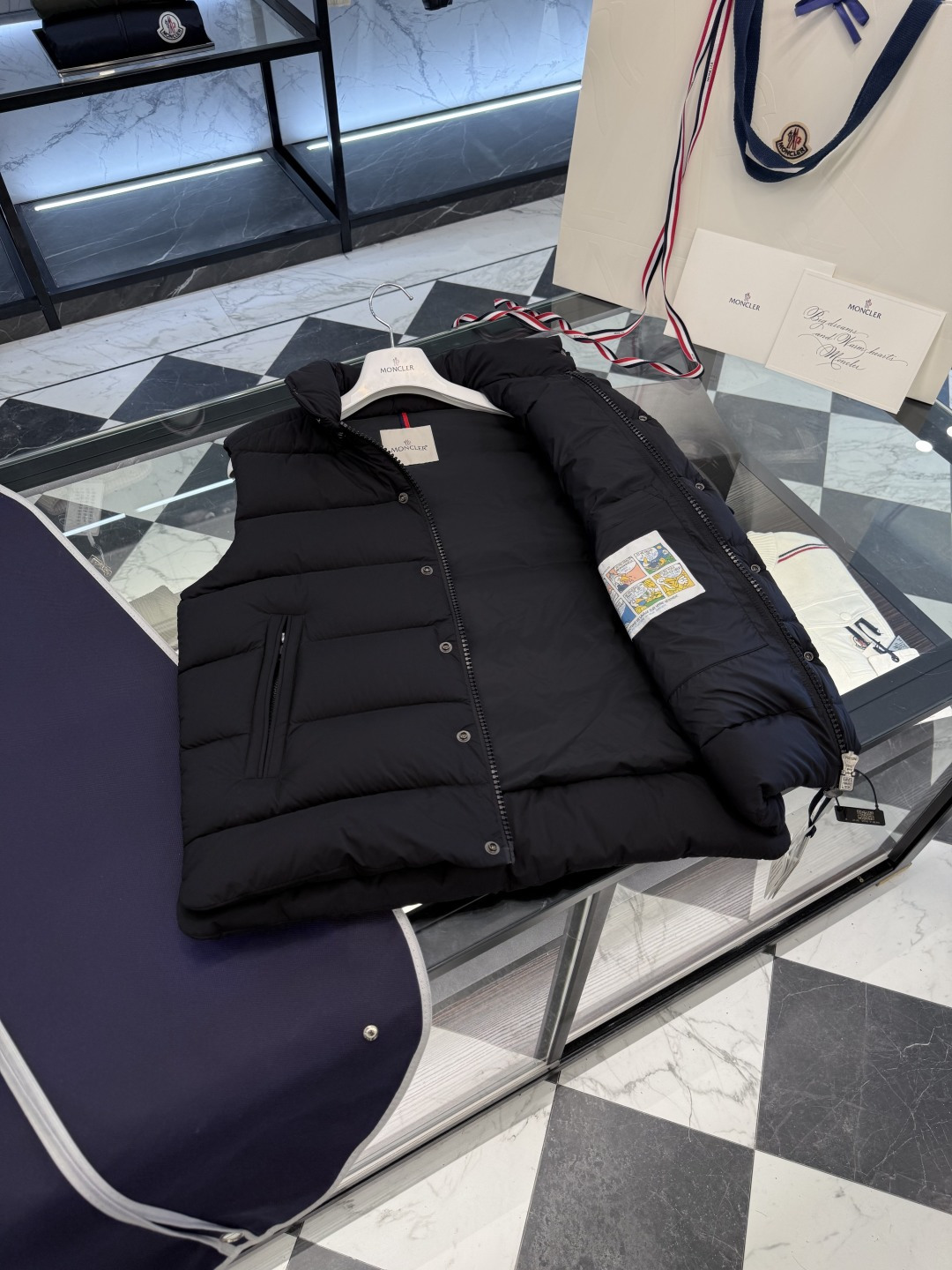Moncler Couple Vest Goose Down Couple Style M-l