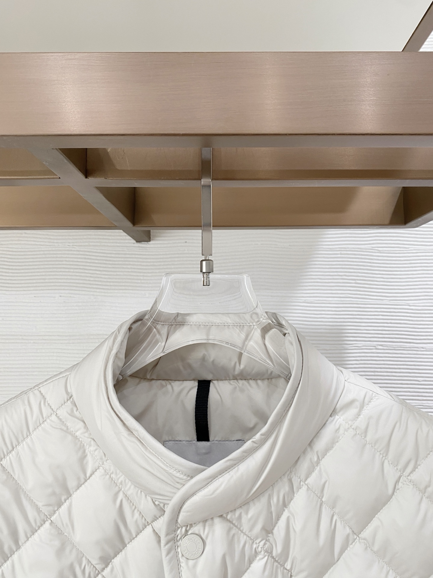 Moncler Basic Clothing Goose Down M-l
