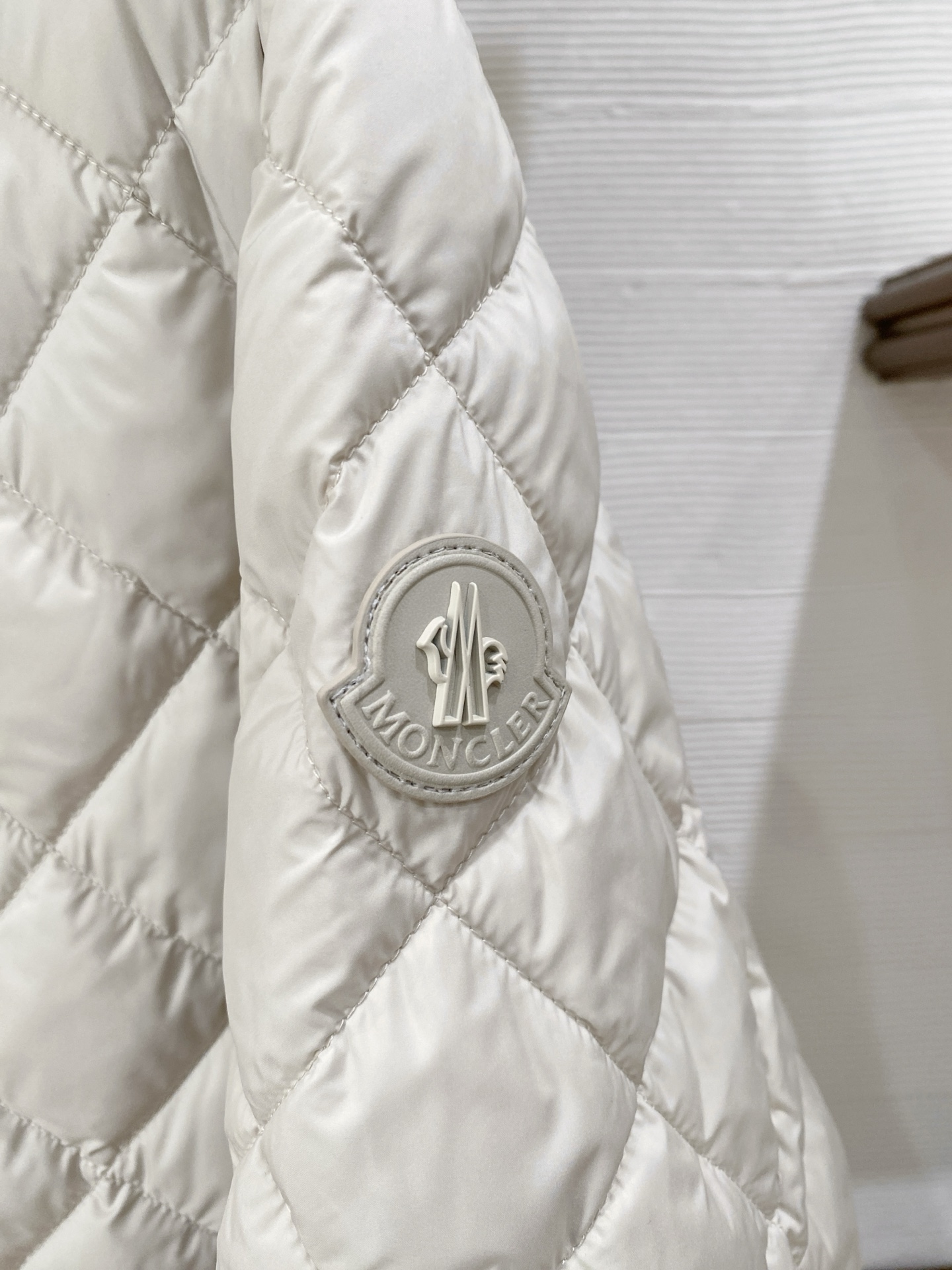 Moncler Basic Clothing Goose Down M-l