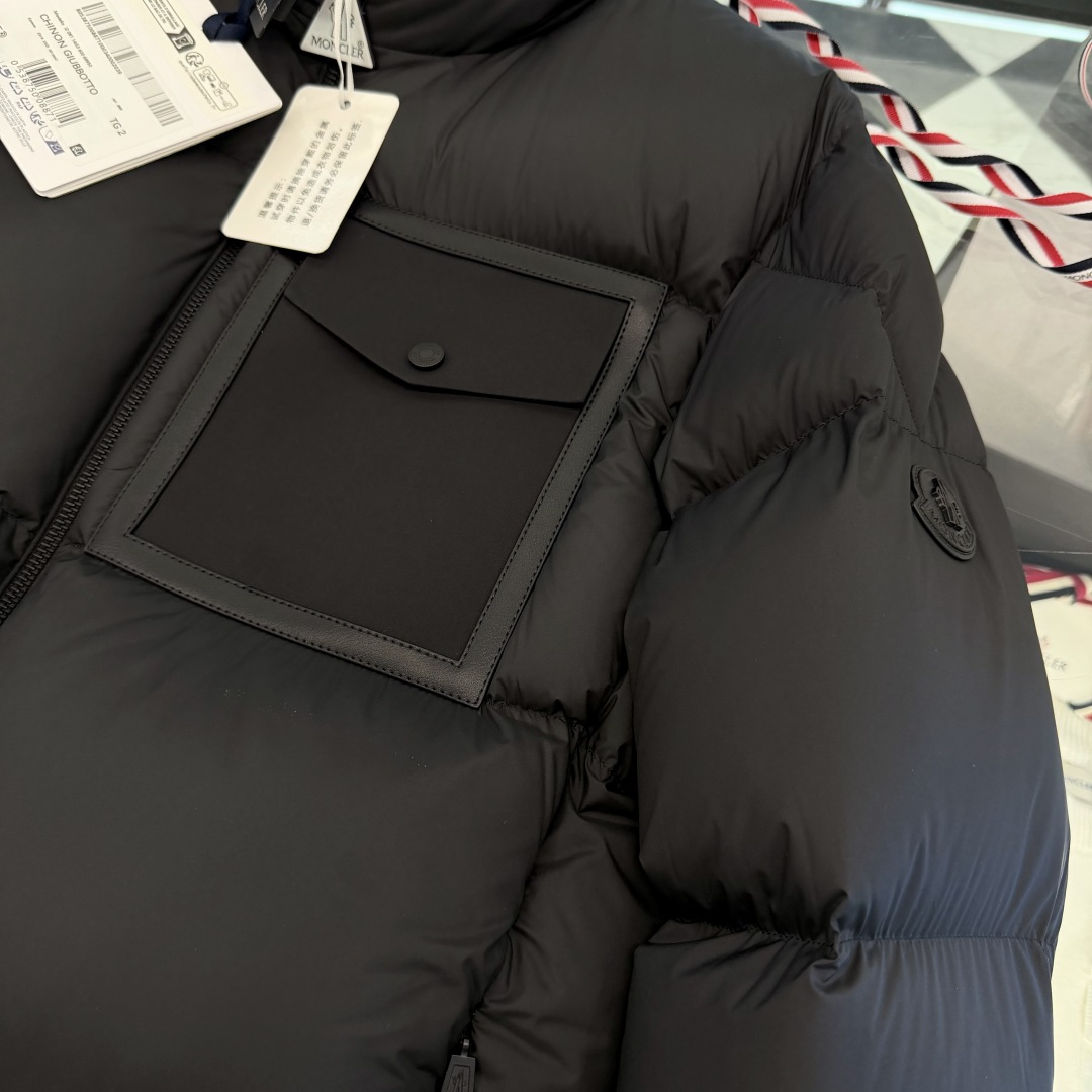 Moncler Male Jacket M-l
