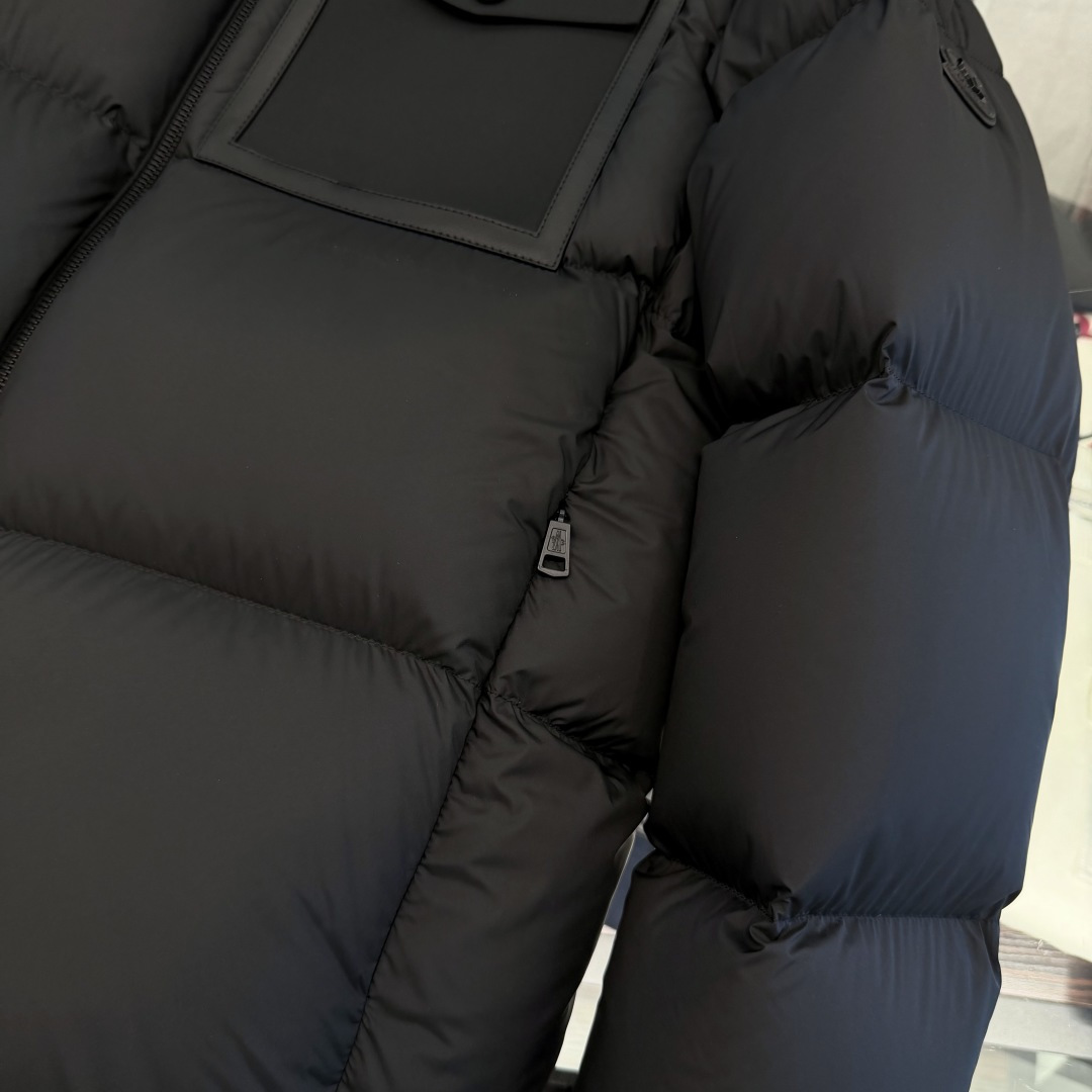 Moncler Male Jacket M-l
