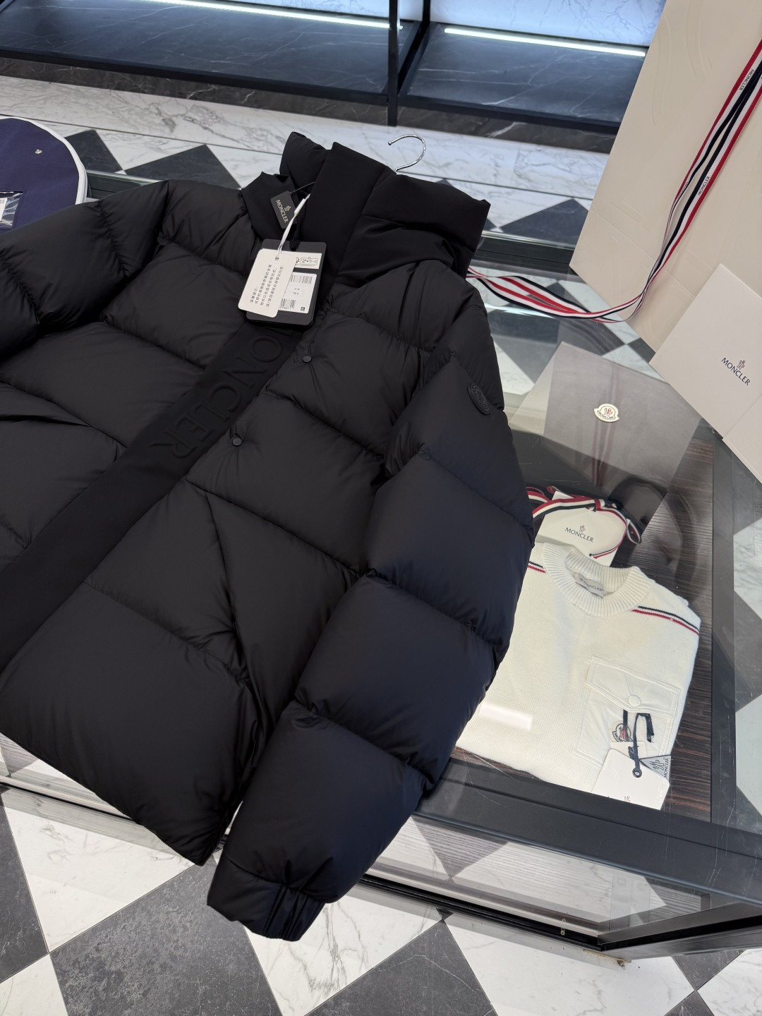 Moncler Basic Clothing M-l