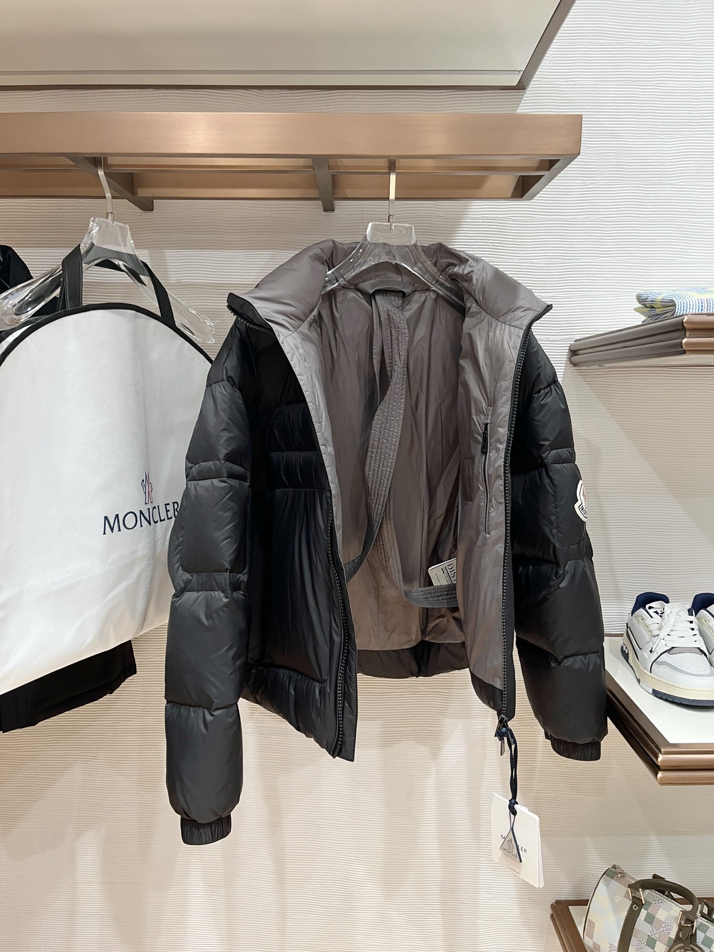 Moncler Male Down Jacket Slim Fit M-l