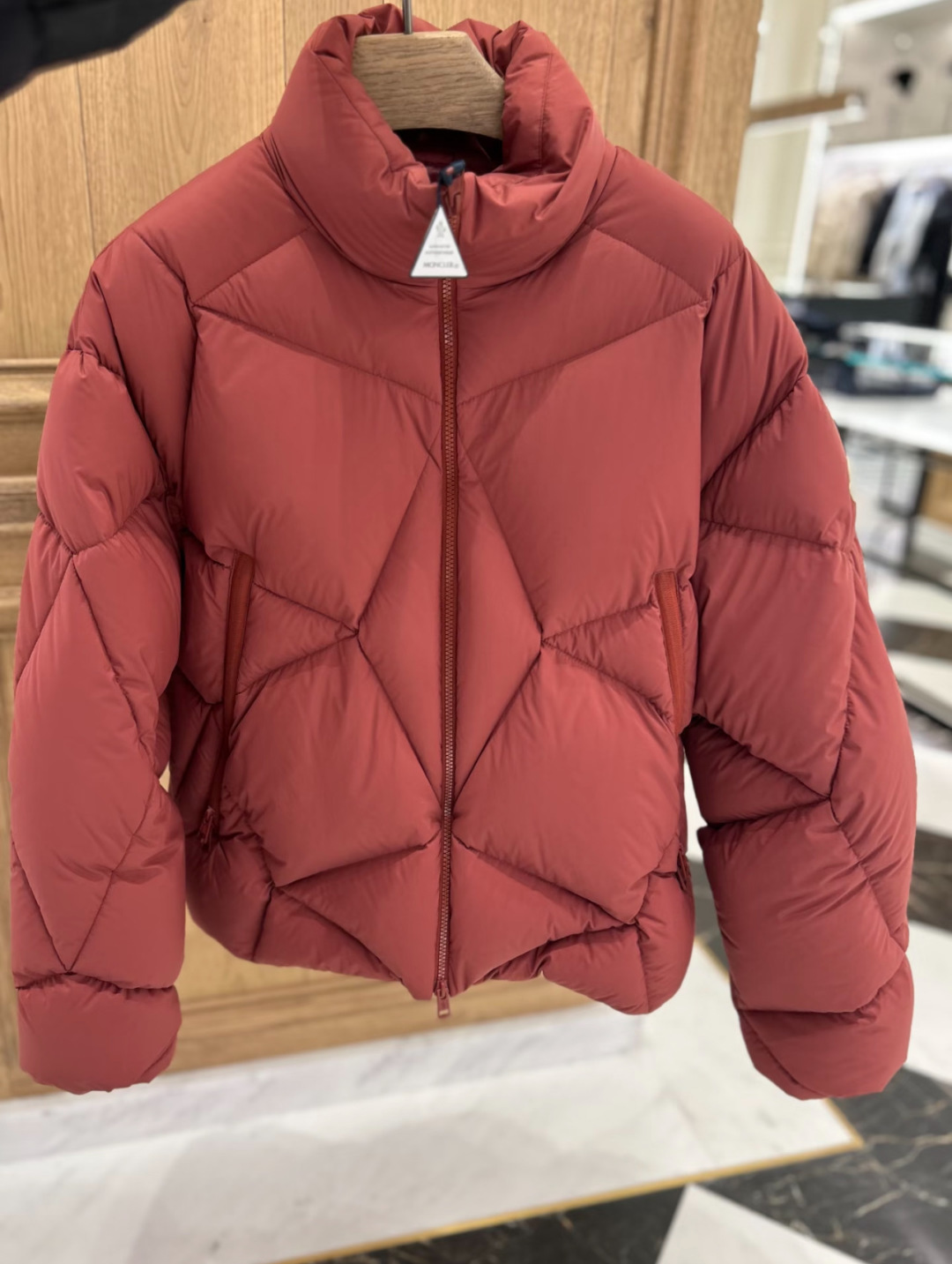 Moncler Down Jacket M-l