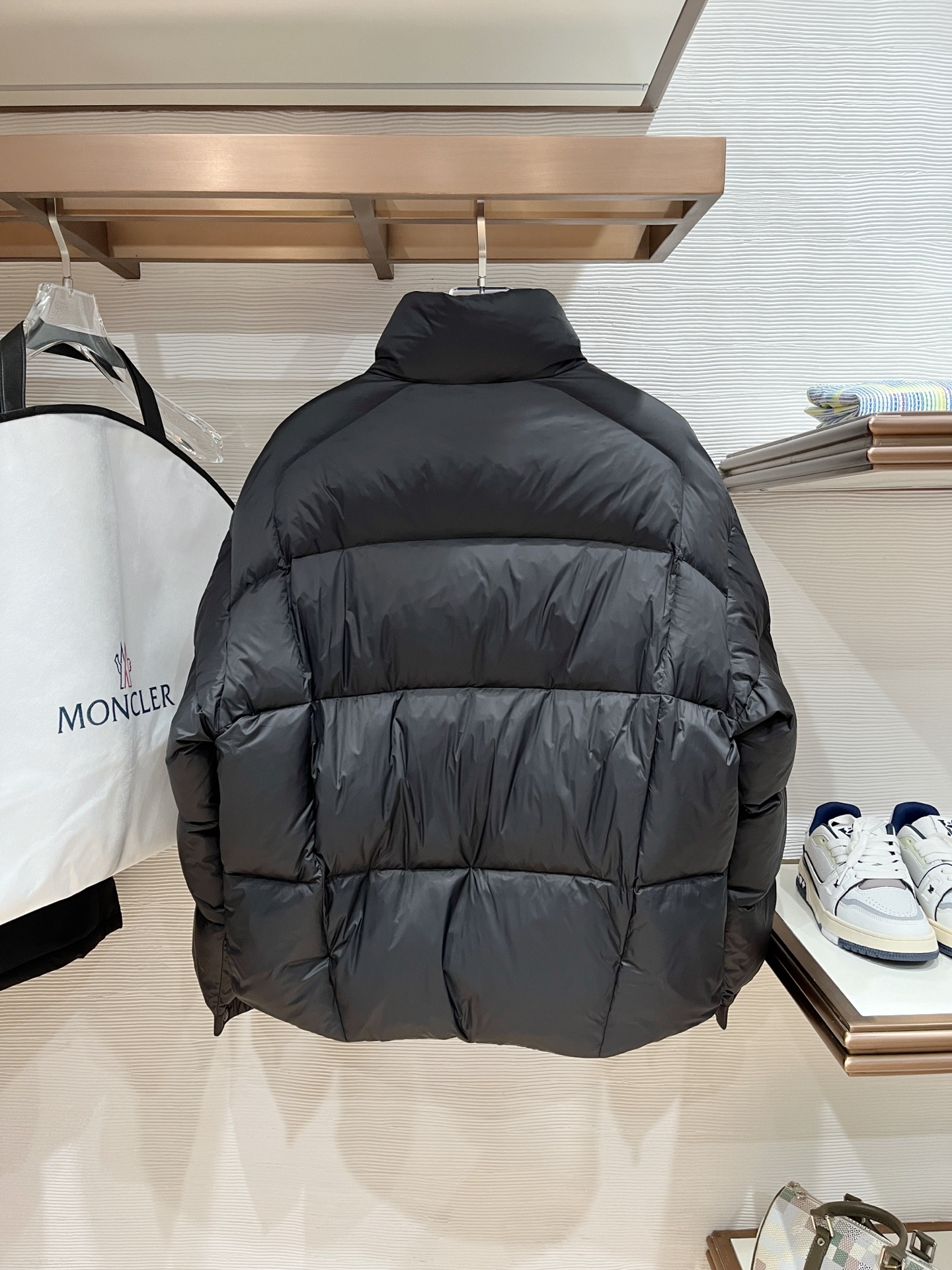 Moncler Male Down Jacket Slim Fit M-l