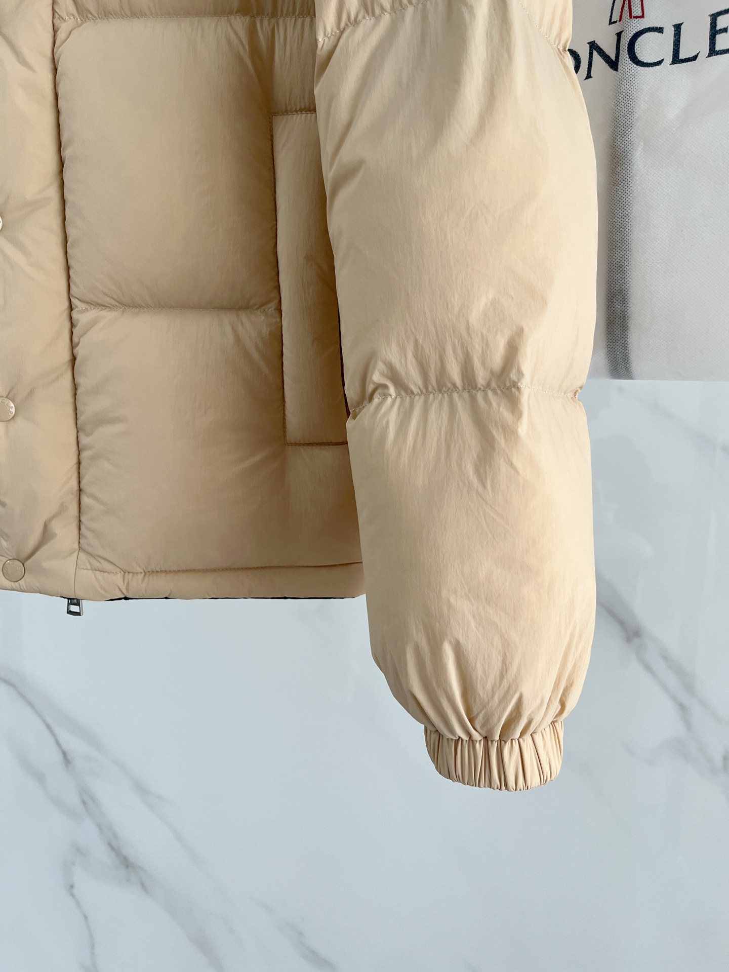 Moncler Male Down Jacket Slim Fit M-l
