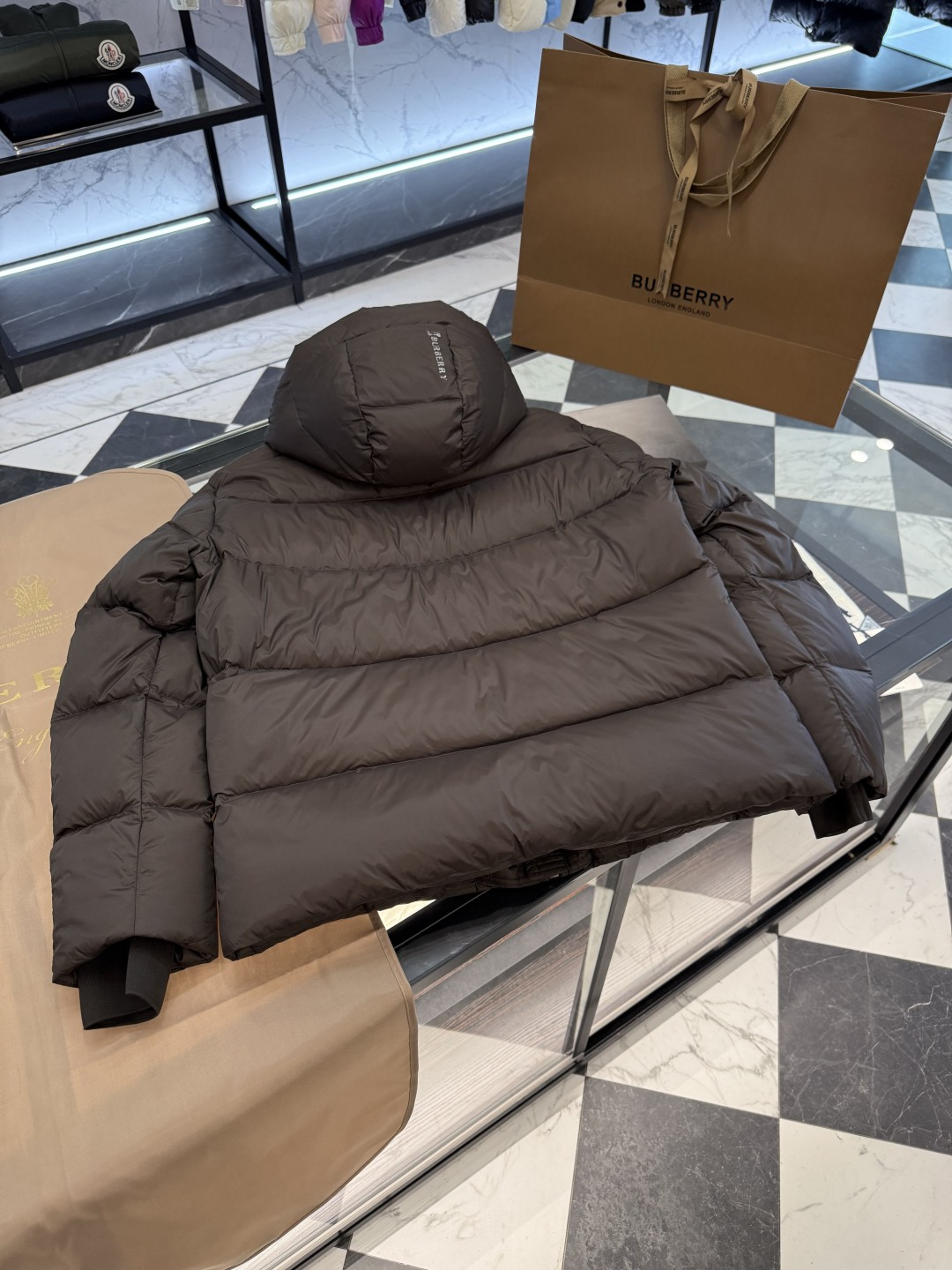 Burberry Down Jacket Hooded L
