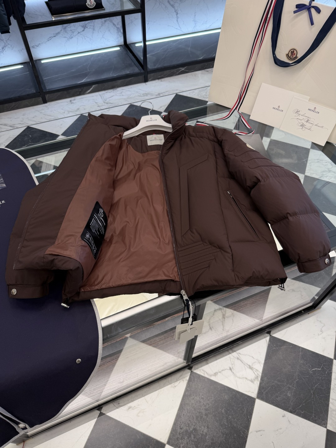 Moncler Down Jacket M-l
