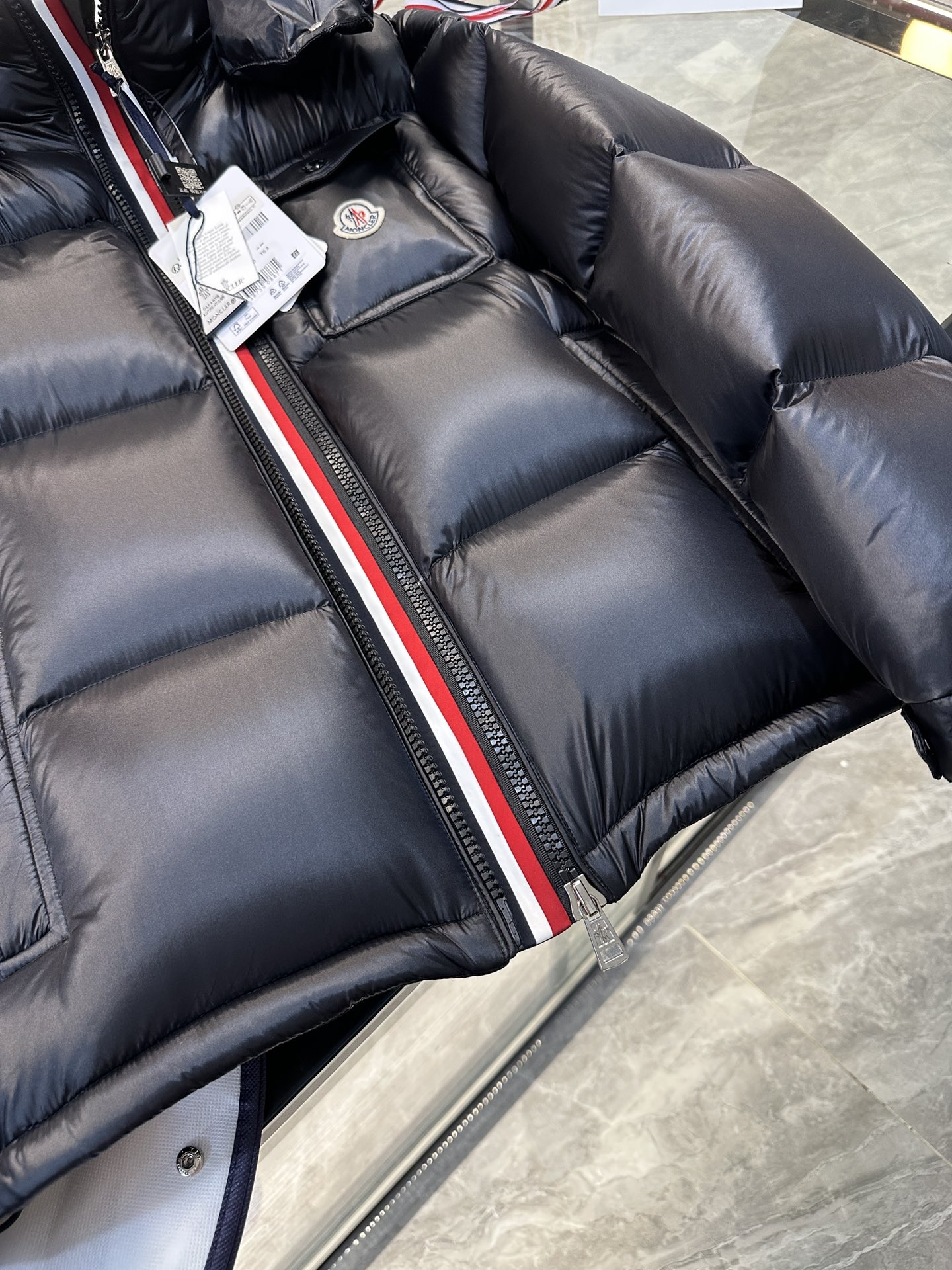 Moncler Basic Clothing M-l