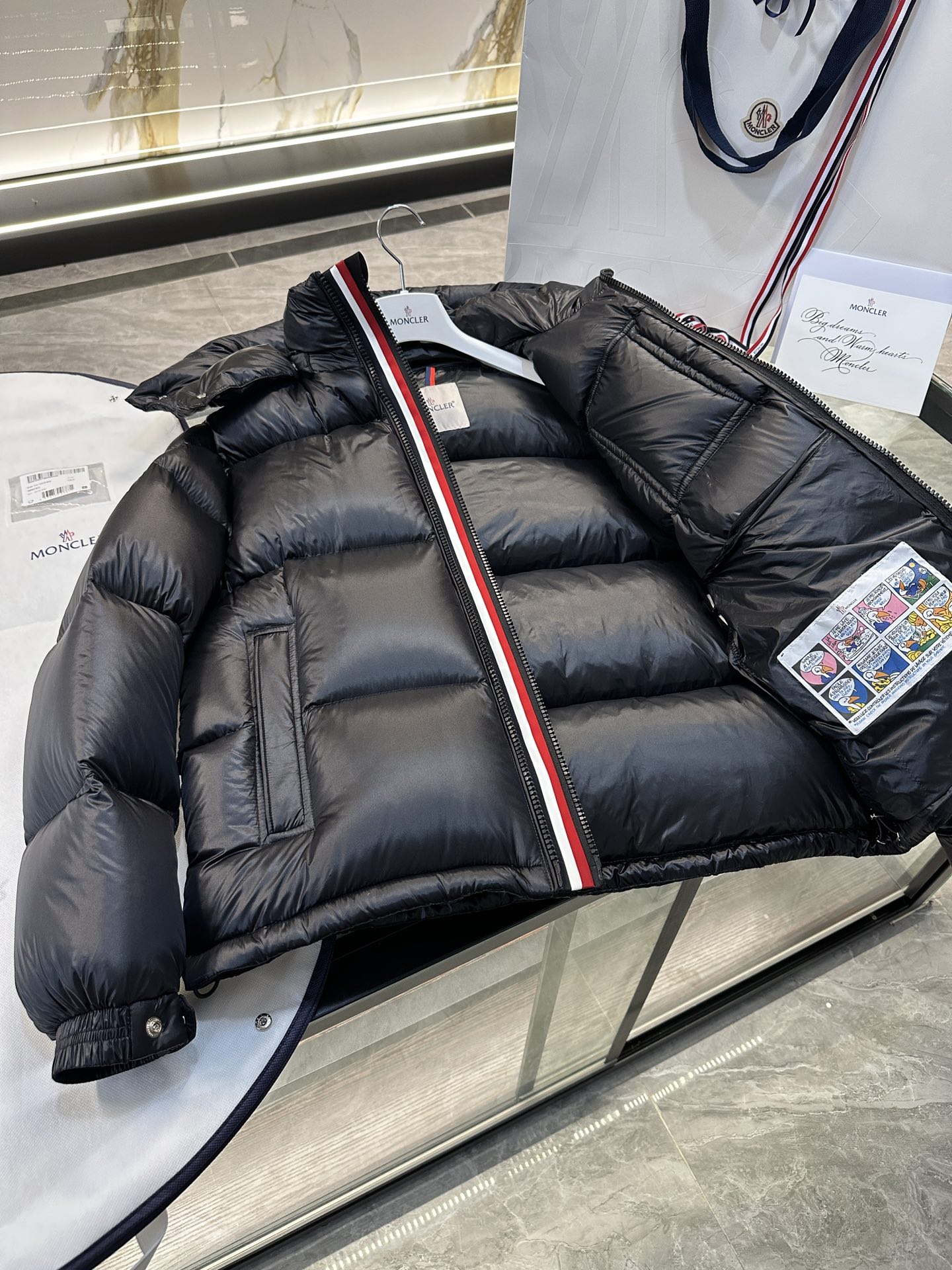 Moncler Basic Clothing M-l