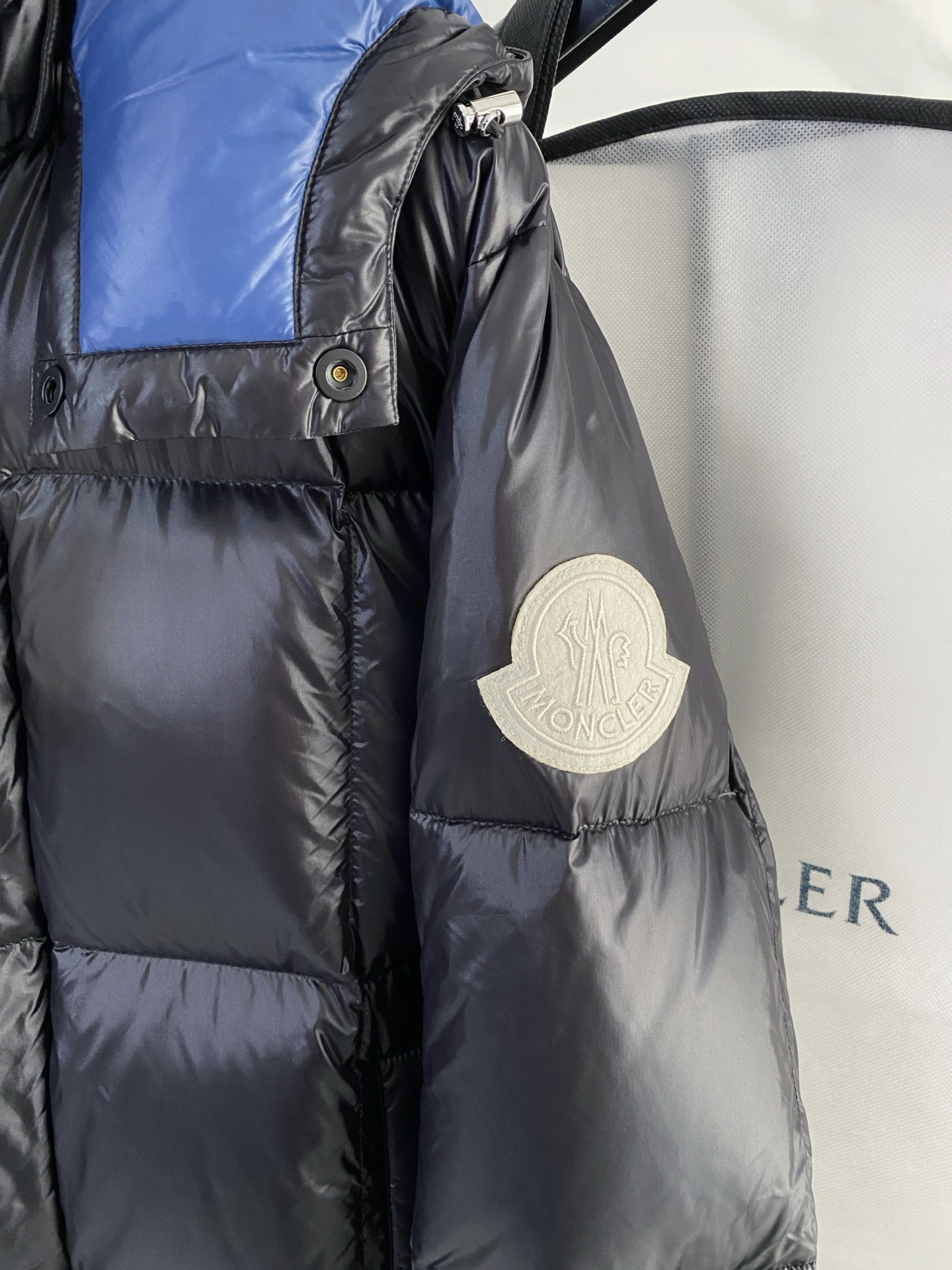 Moncler Male Down Jacket Slim Fit M-l