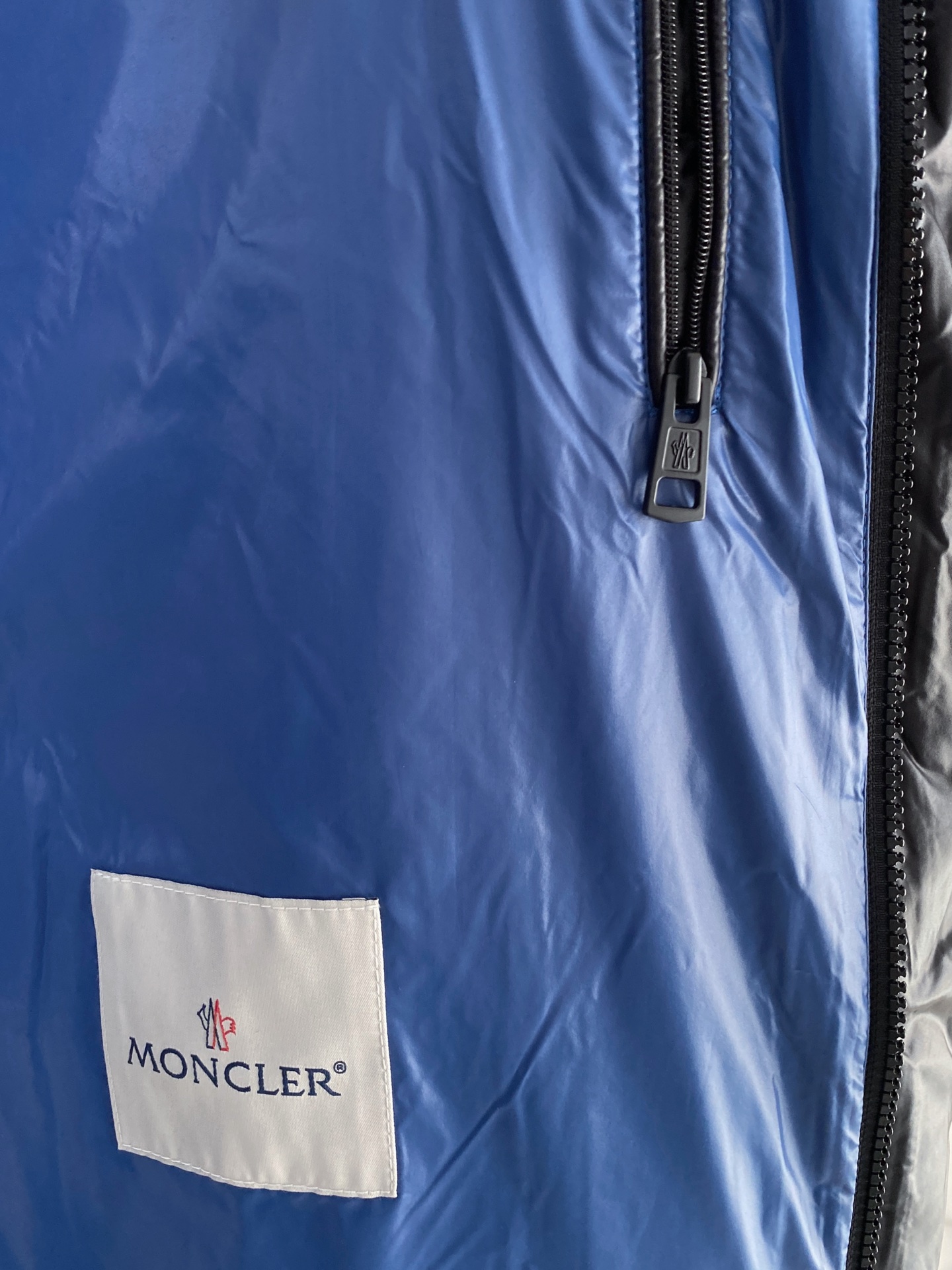 Moncler Male Down Jacket Slim Fit M-l