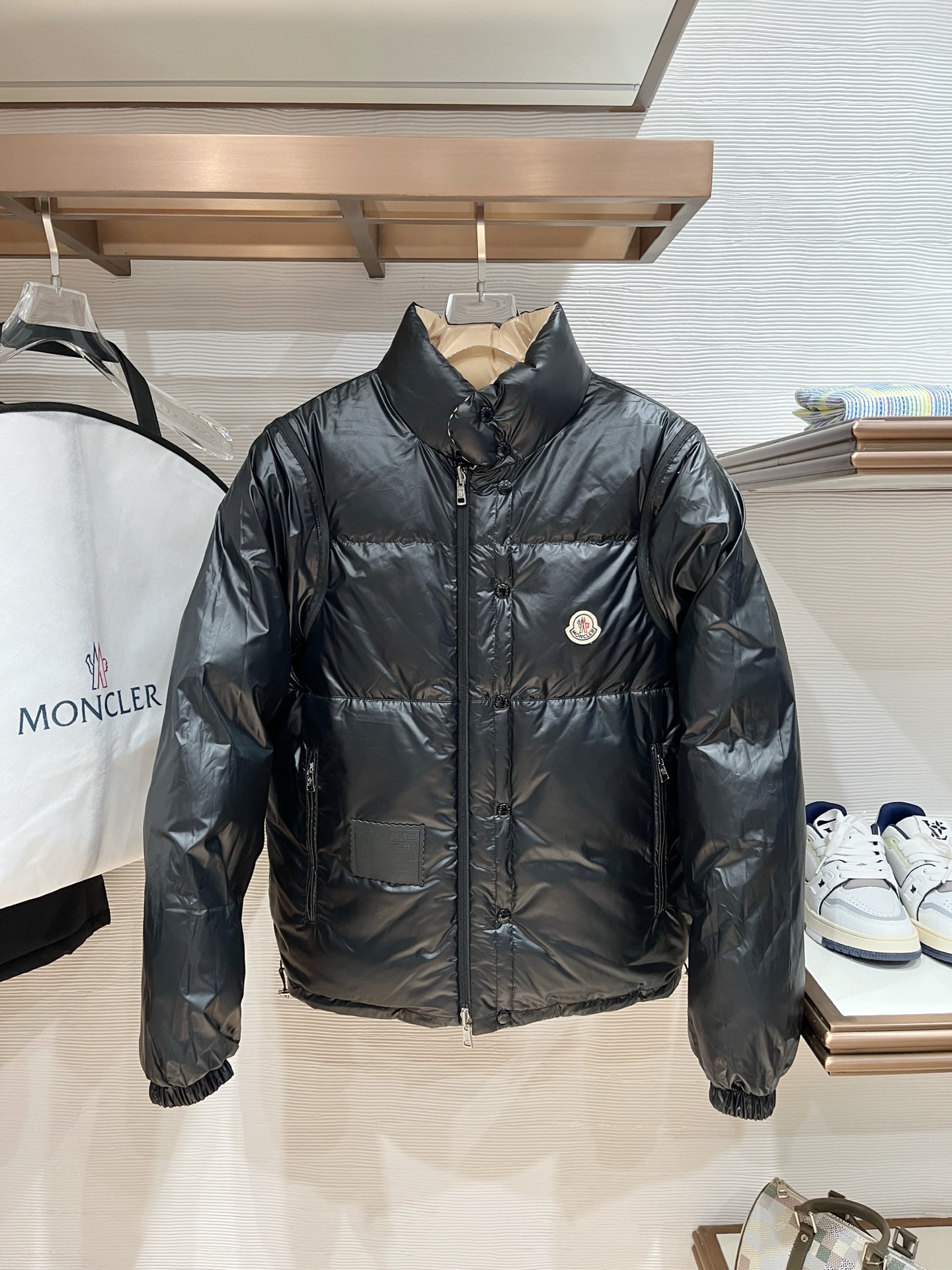 Moncler Male Down Jacket Slim Fit M-l