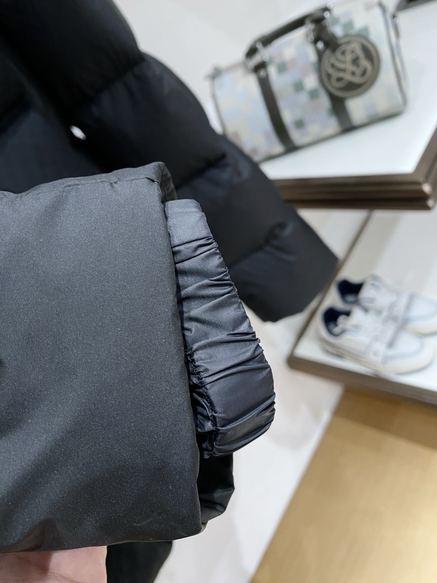 Louis Vuitton Couple Down Jacket L