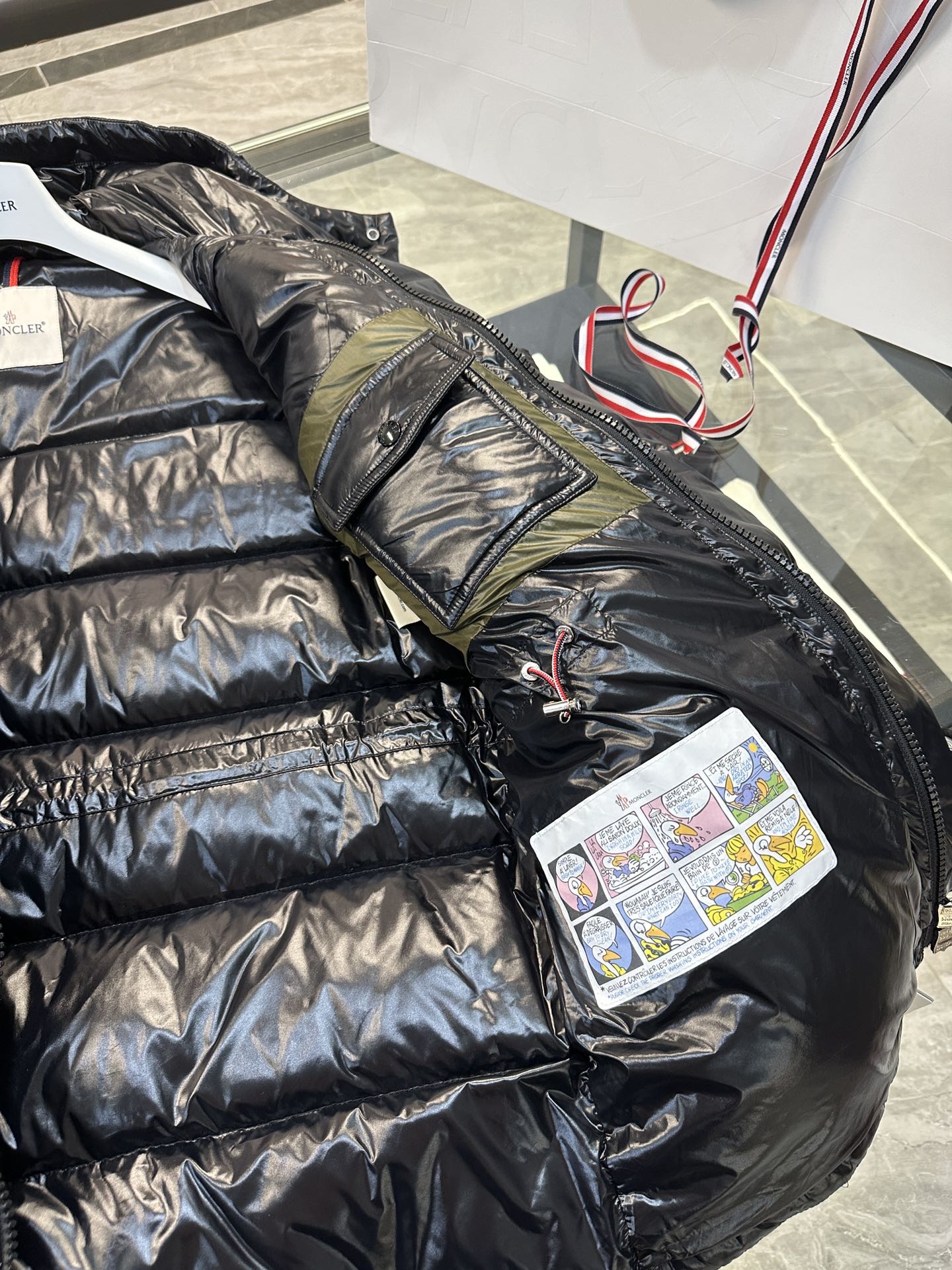Moncler Basic Clothing S-m-l