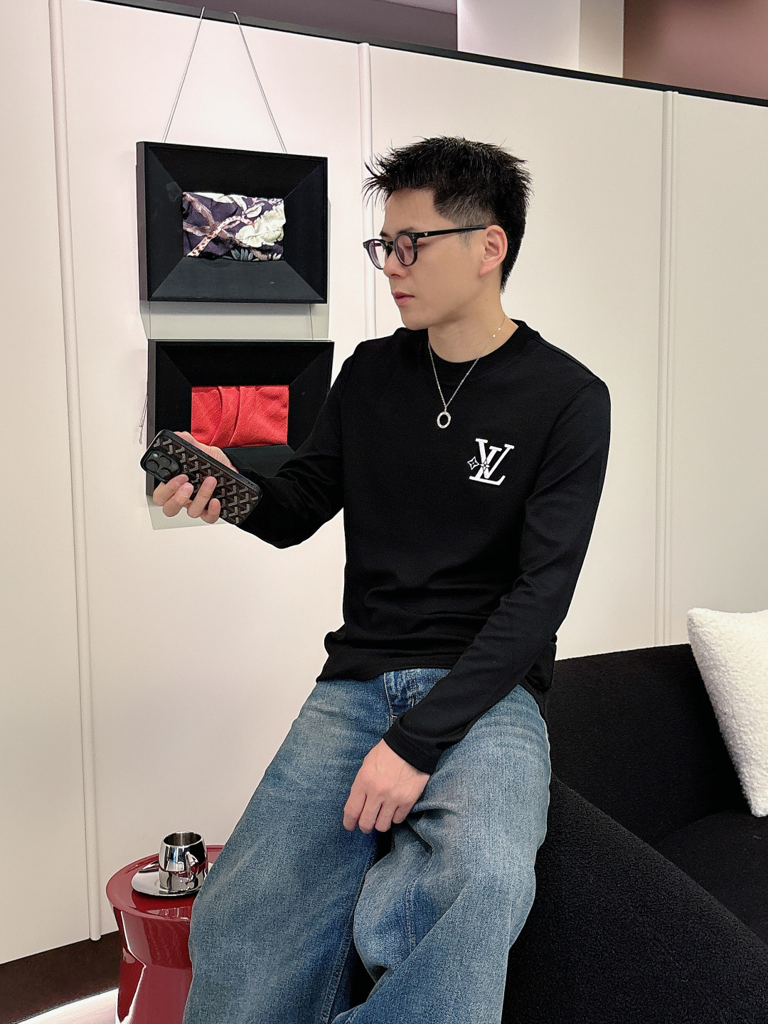 Louis Vuitton Basic Clothing M-l-xl