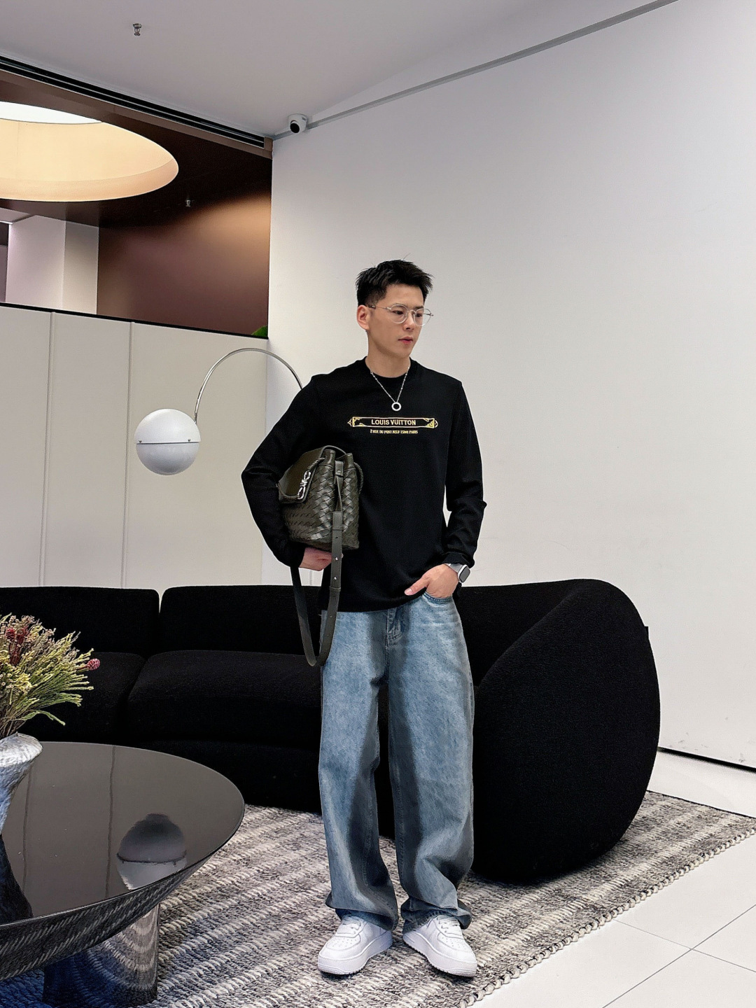 Louis Vuitton Basic Clothing M-l-xl