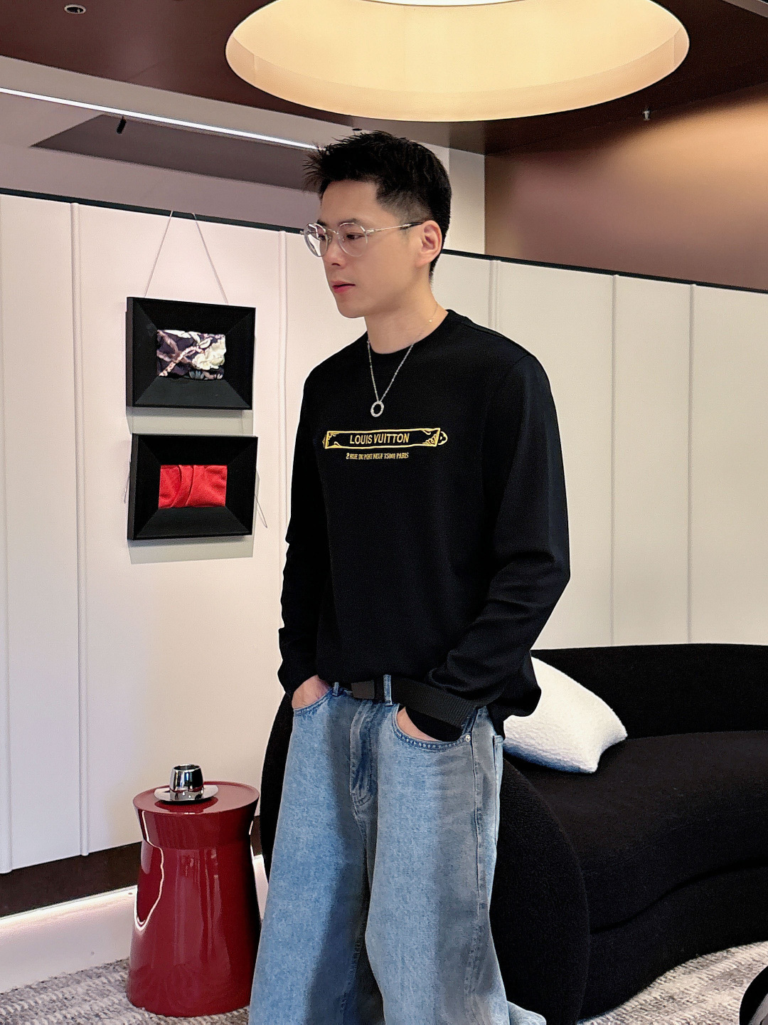 Louis Vuitton Basic Clothing M-l-xl