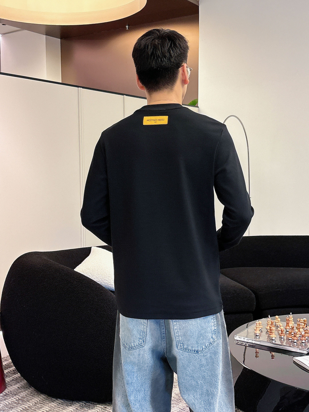 Louis Vuitton Basic Clothing M-l-xl
