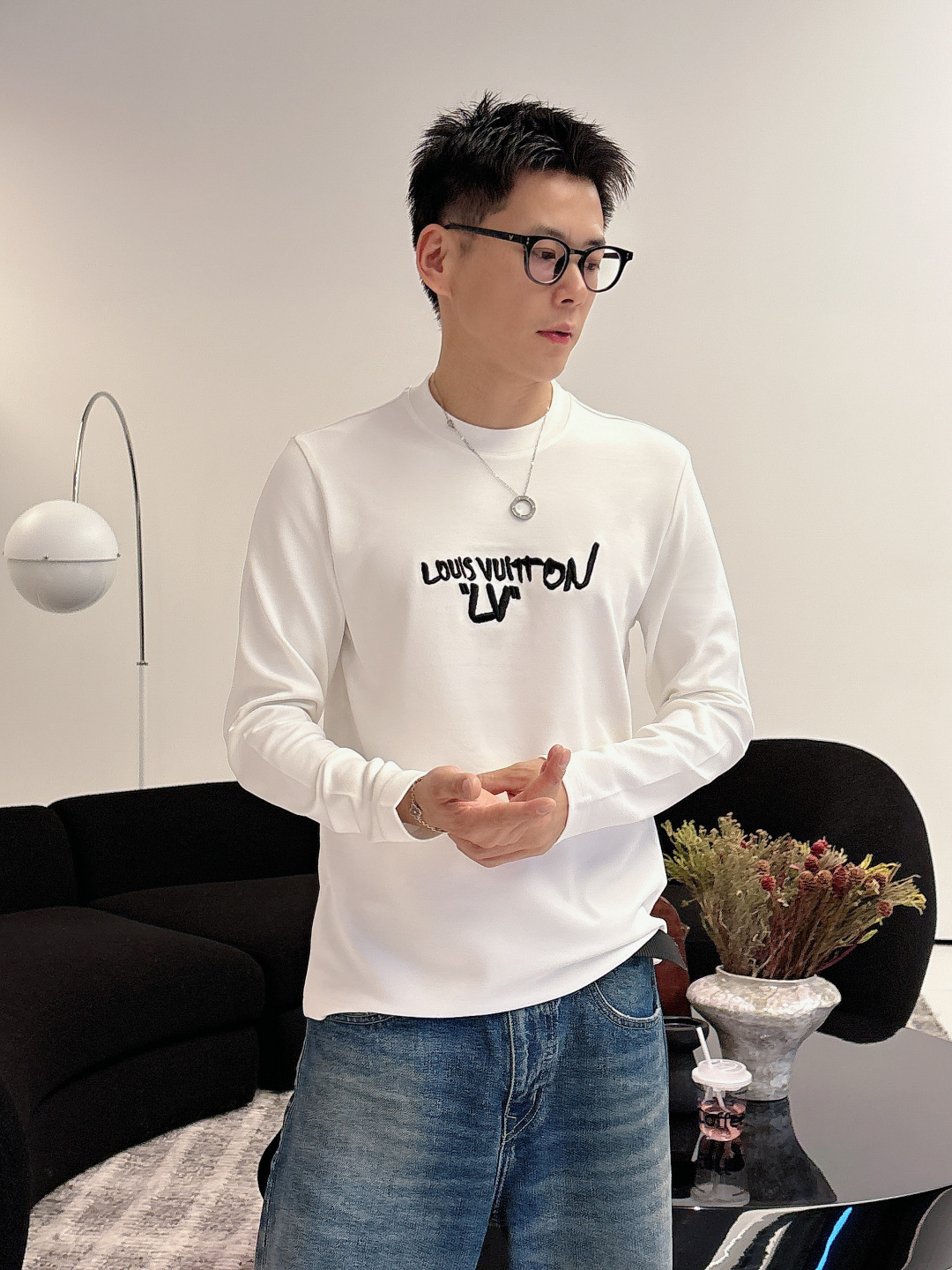 Louis Vuitton Basic Clothing M-l-xl