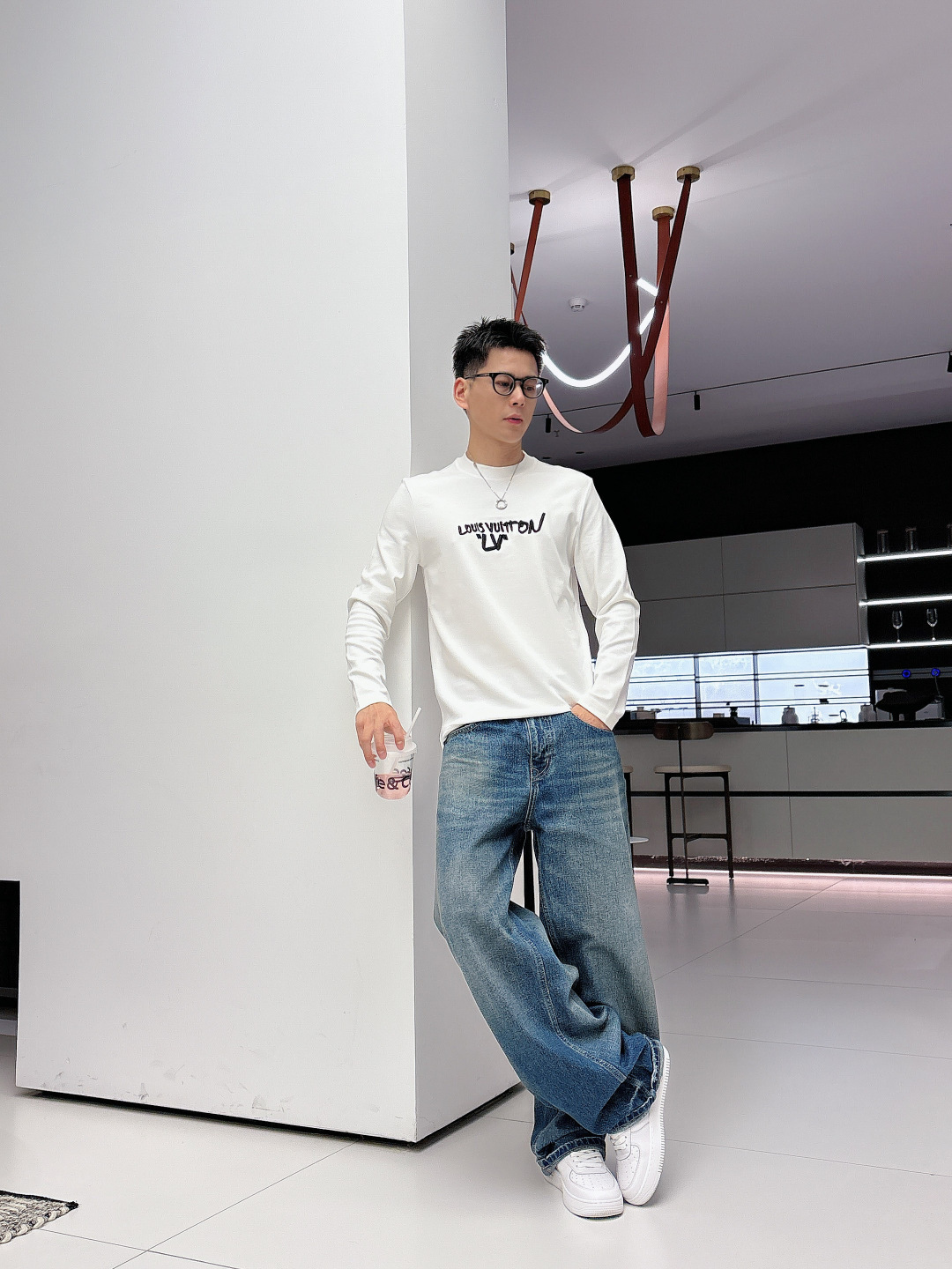 Louis Vuitton Basic Clothing M-l-xl