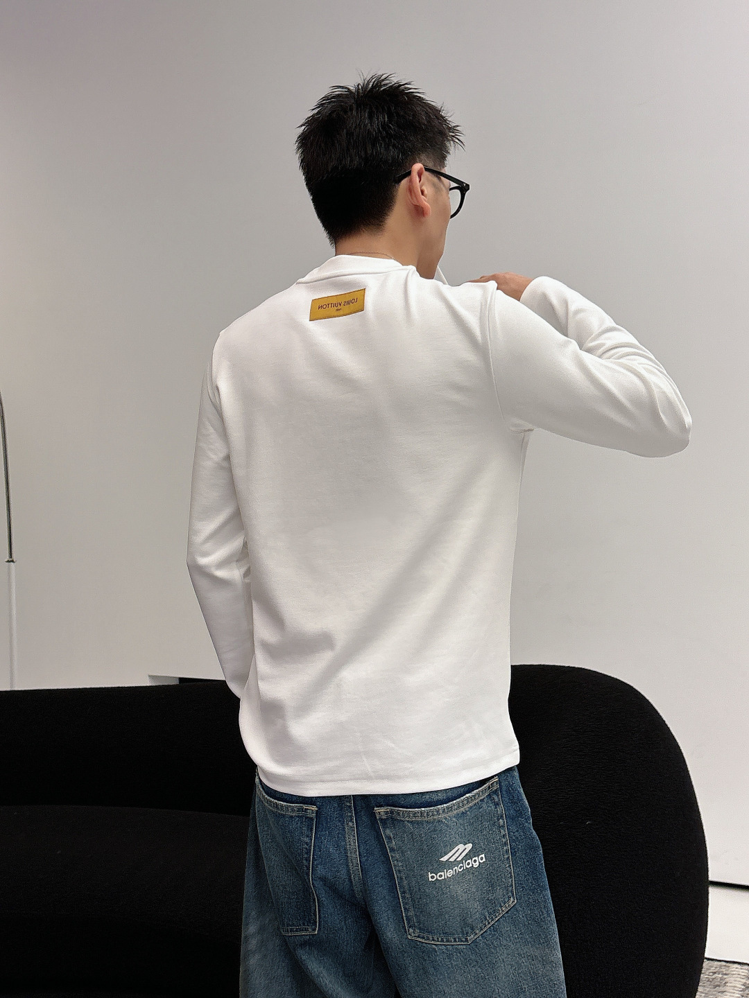 Louis Vuitton Basic Clothing M-l-xl