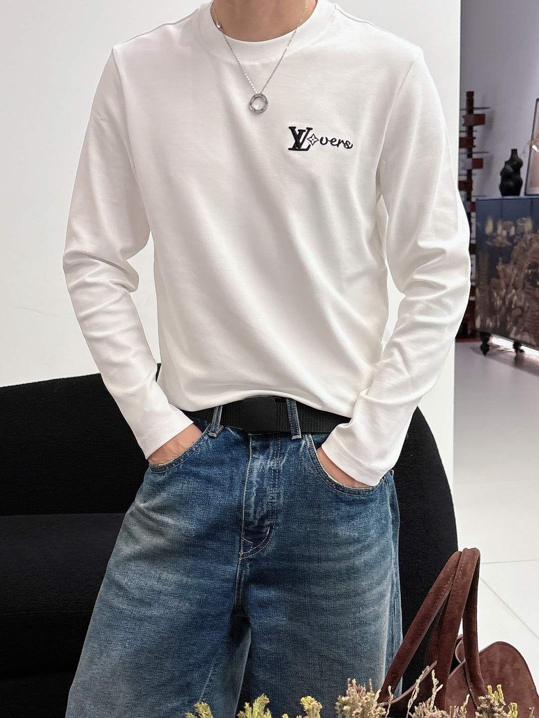 Louis Vuitton Basic Clothing M-l-xl