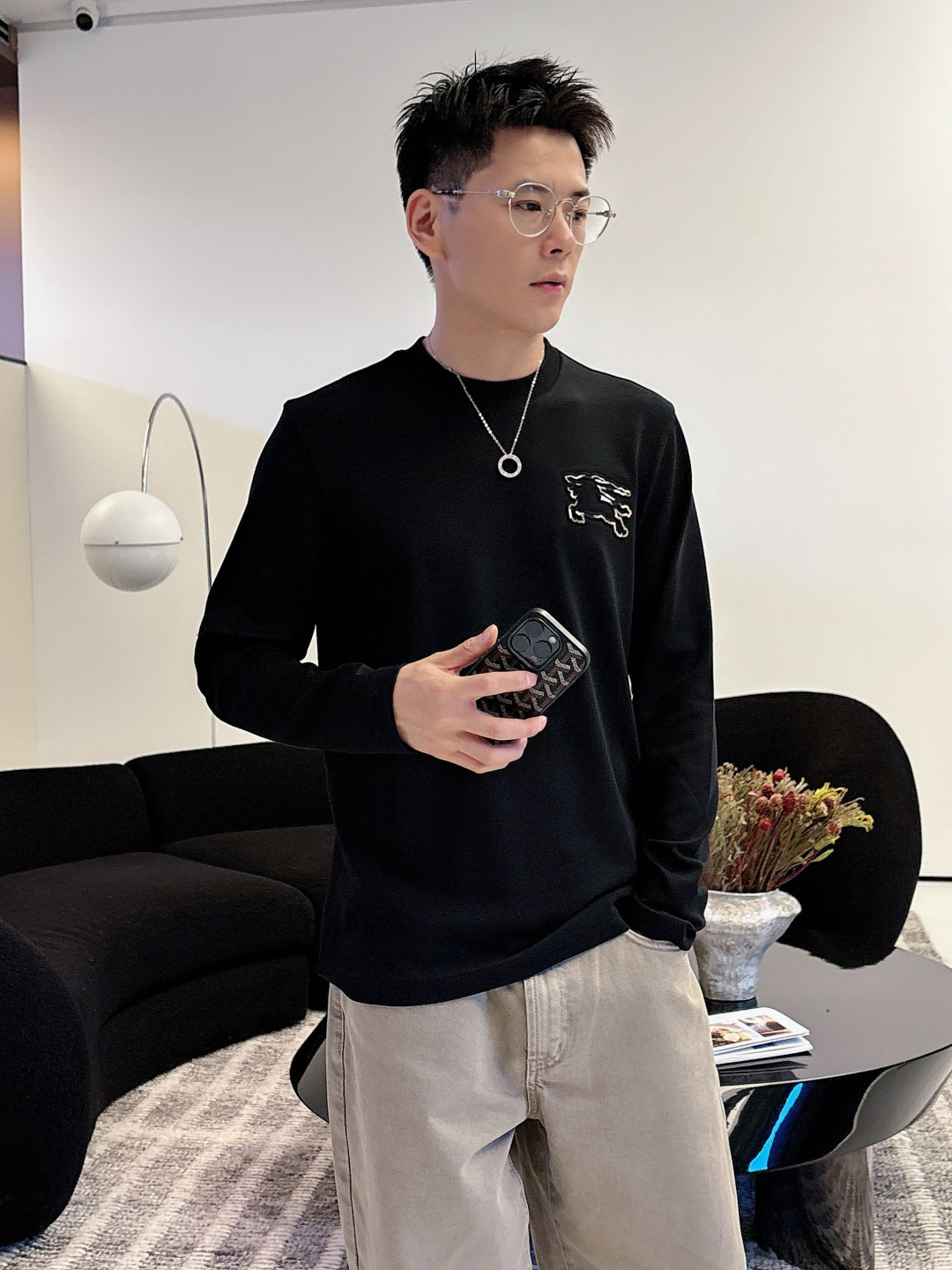 Burberry Basic Clothing M-l-xl
