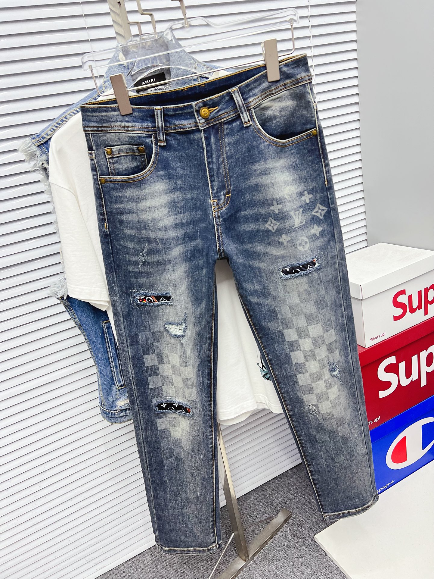 Louis Vuitton Jeans L