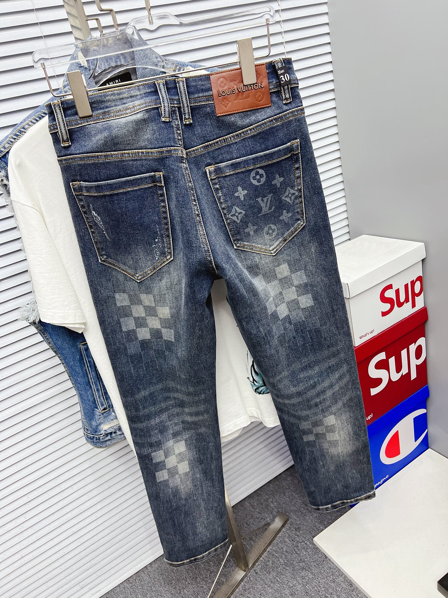 Louis Vuitton Jeans L