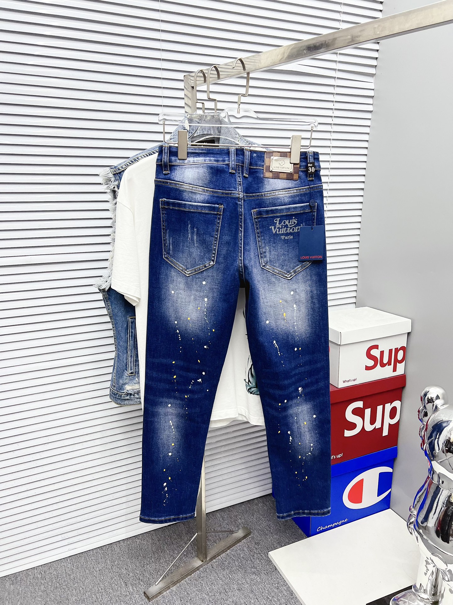 Louis Vuitton Jeans L
