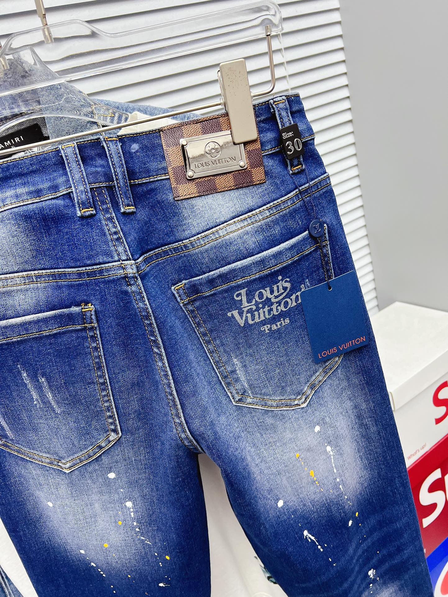 Louis Vuitton Jeans L