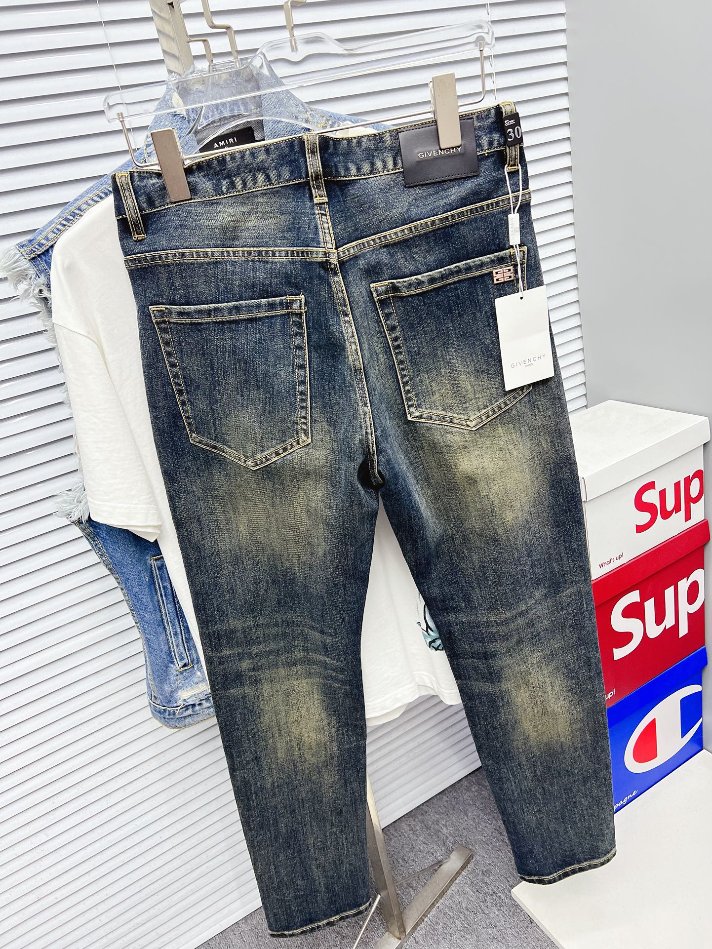 Givenchy Jeans